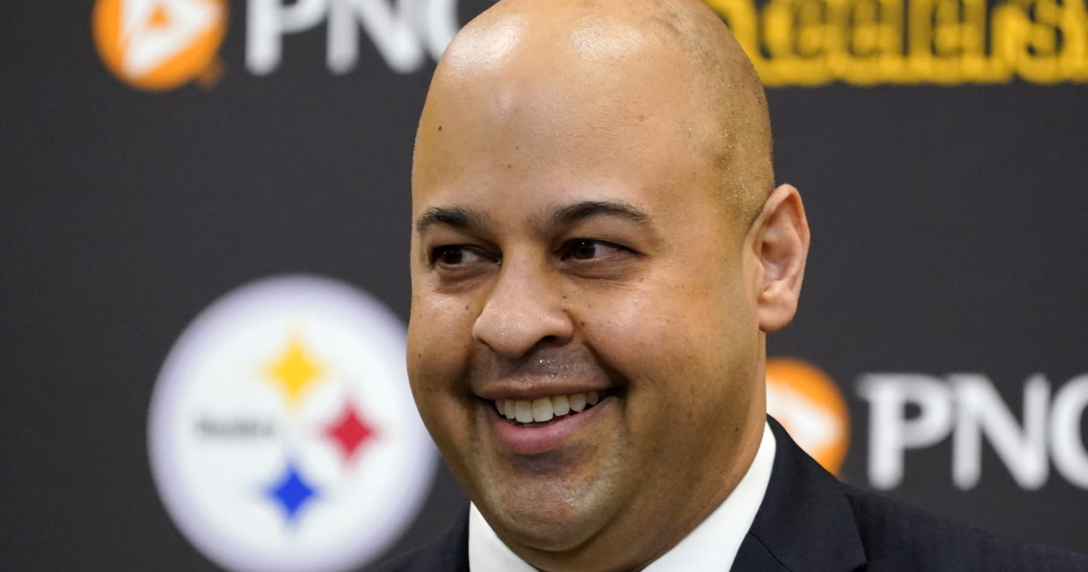 Bleacher Report Has Steelers Shockingly Cutting One Of Their Stars In 2023  Off-Season