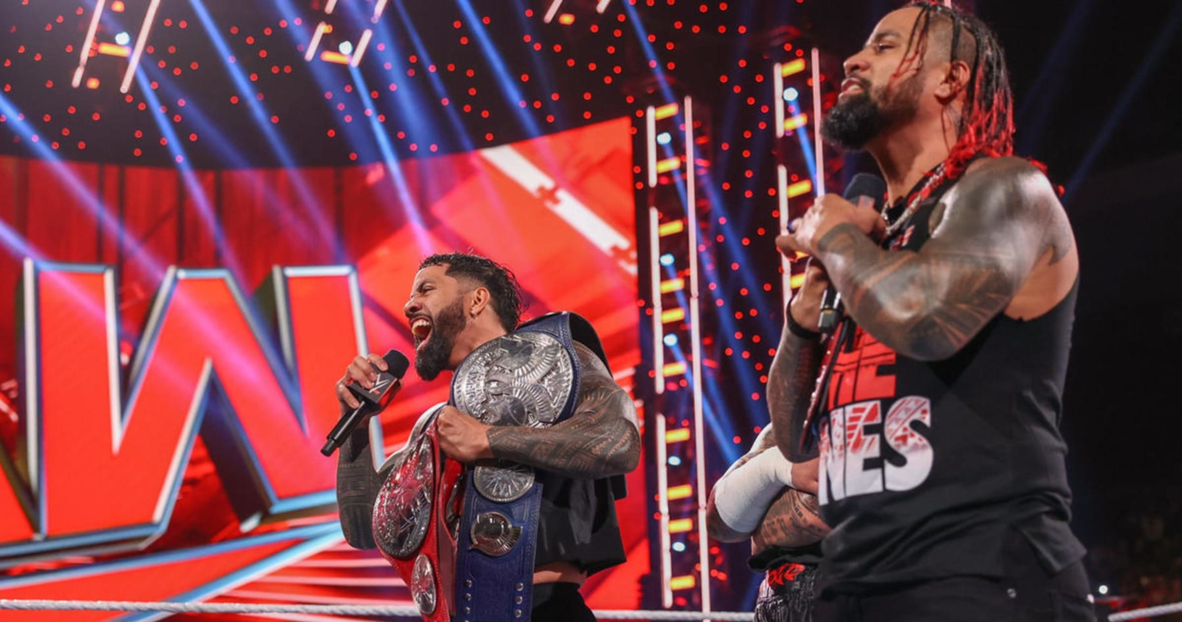 Predicting When Roman Reigns And The Bloodline's WWE Titles Will ...