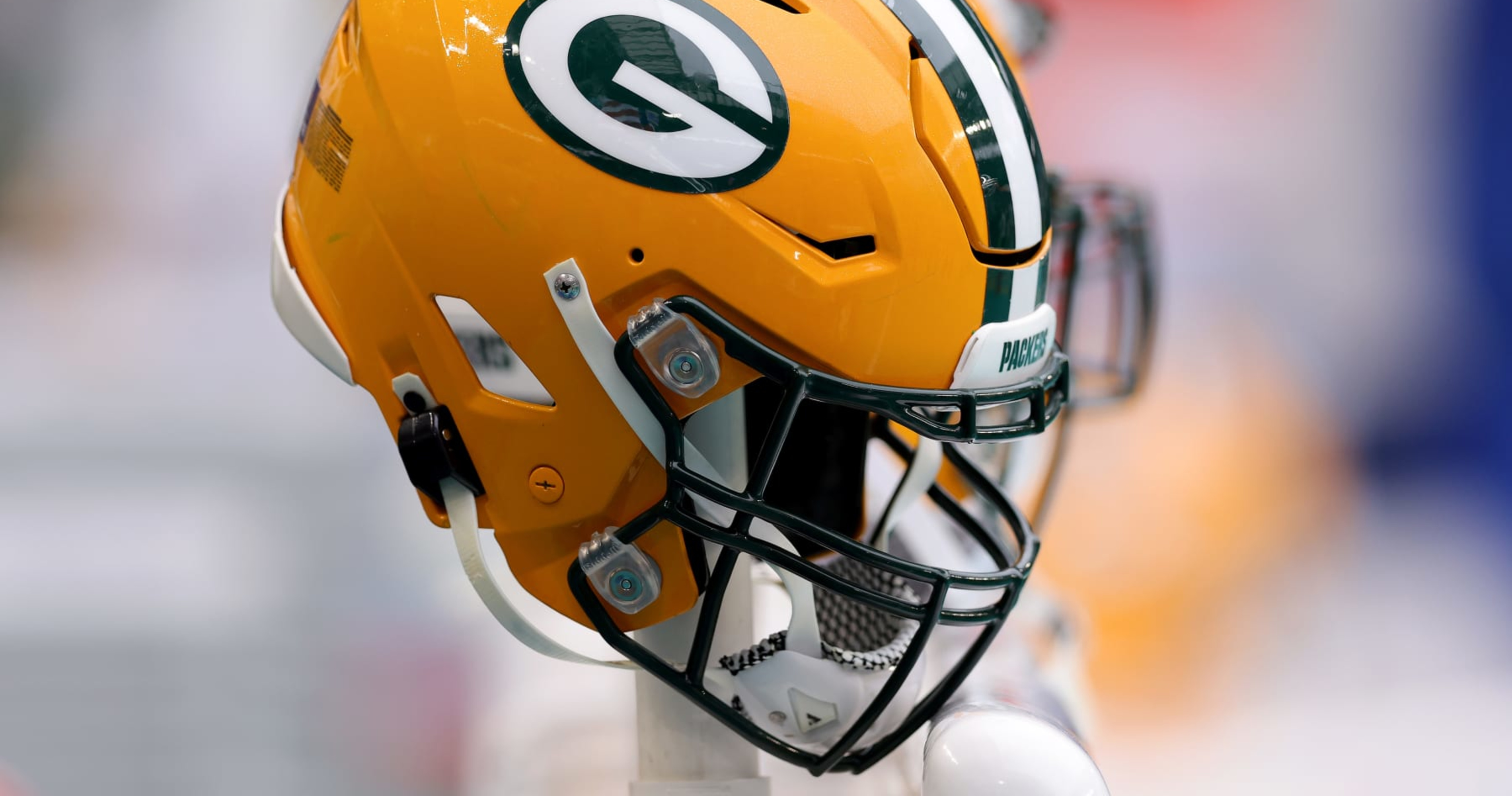 Packers to donate AEDs to Wisconsin, Upper Michigan organizations