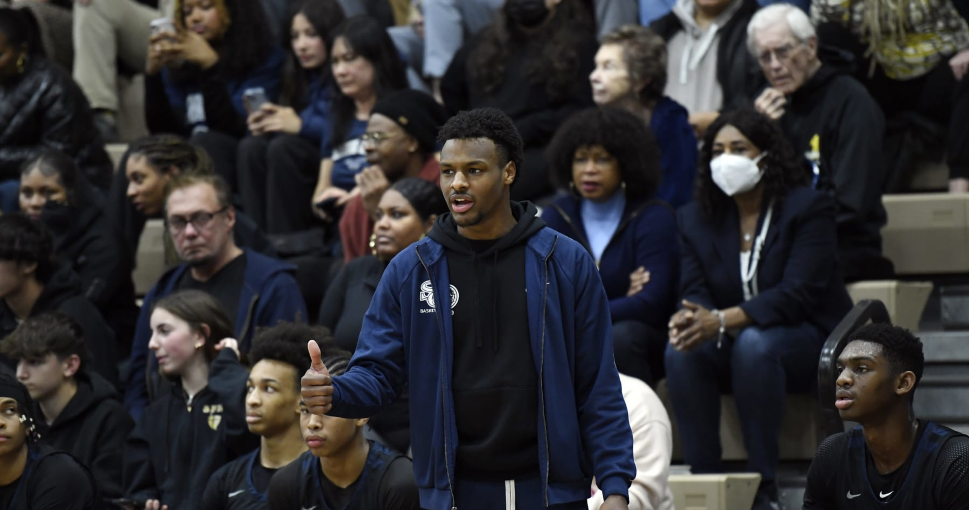 Report: Bronny James Has Oregon, Ohio State, USC in Top 3; Will Commit After Season - Bleacher Report