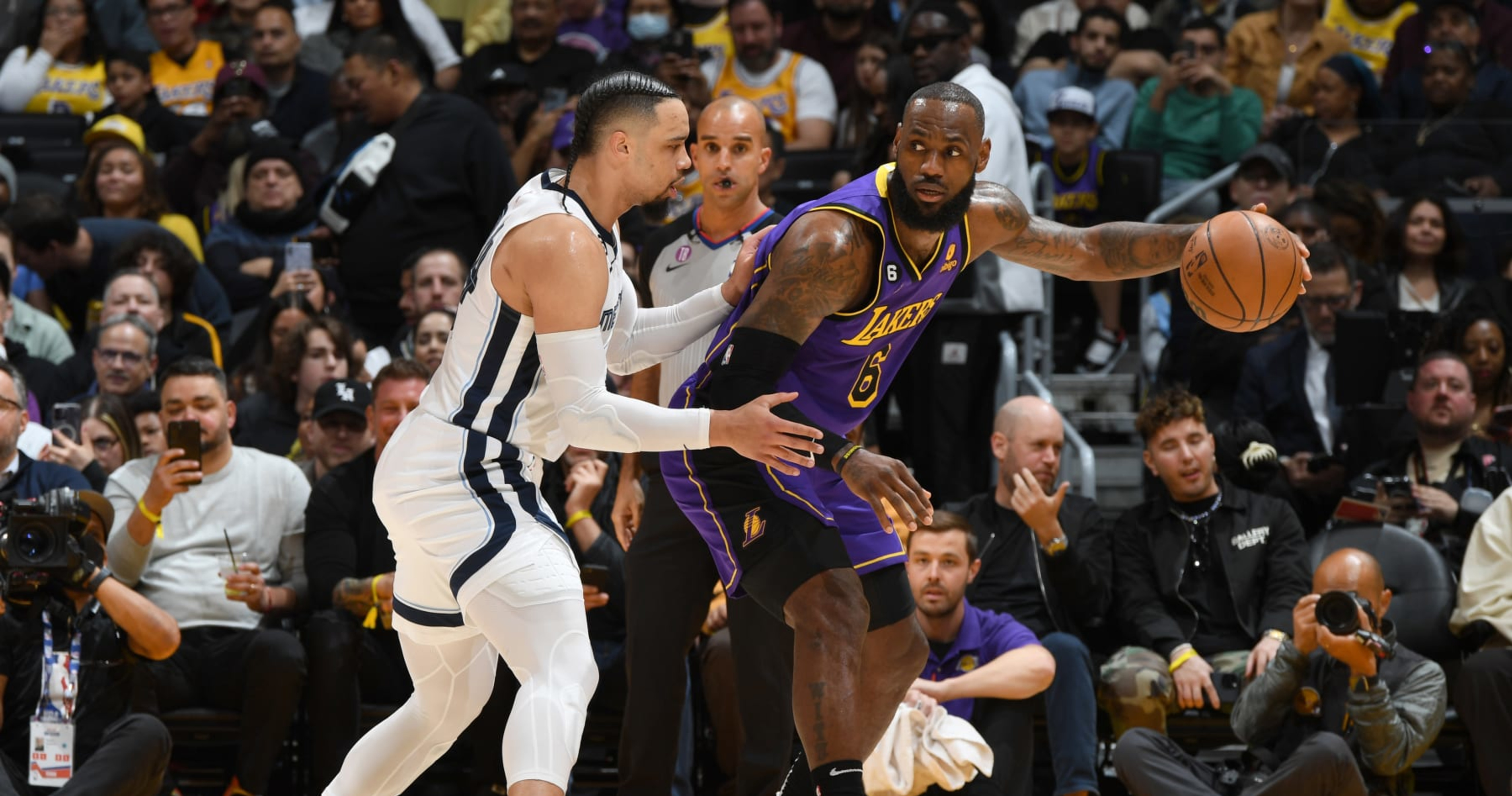 Grizzlies' Dillon Brooks drops funny response on pregame chat with LeBron  James