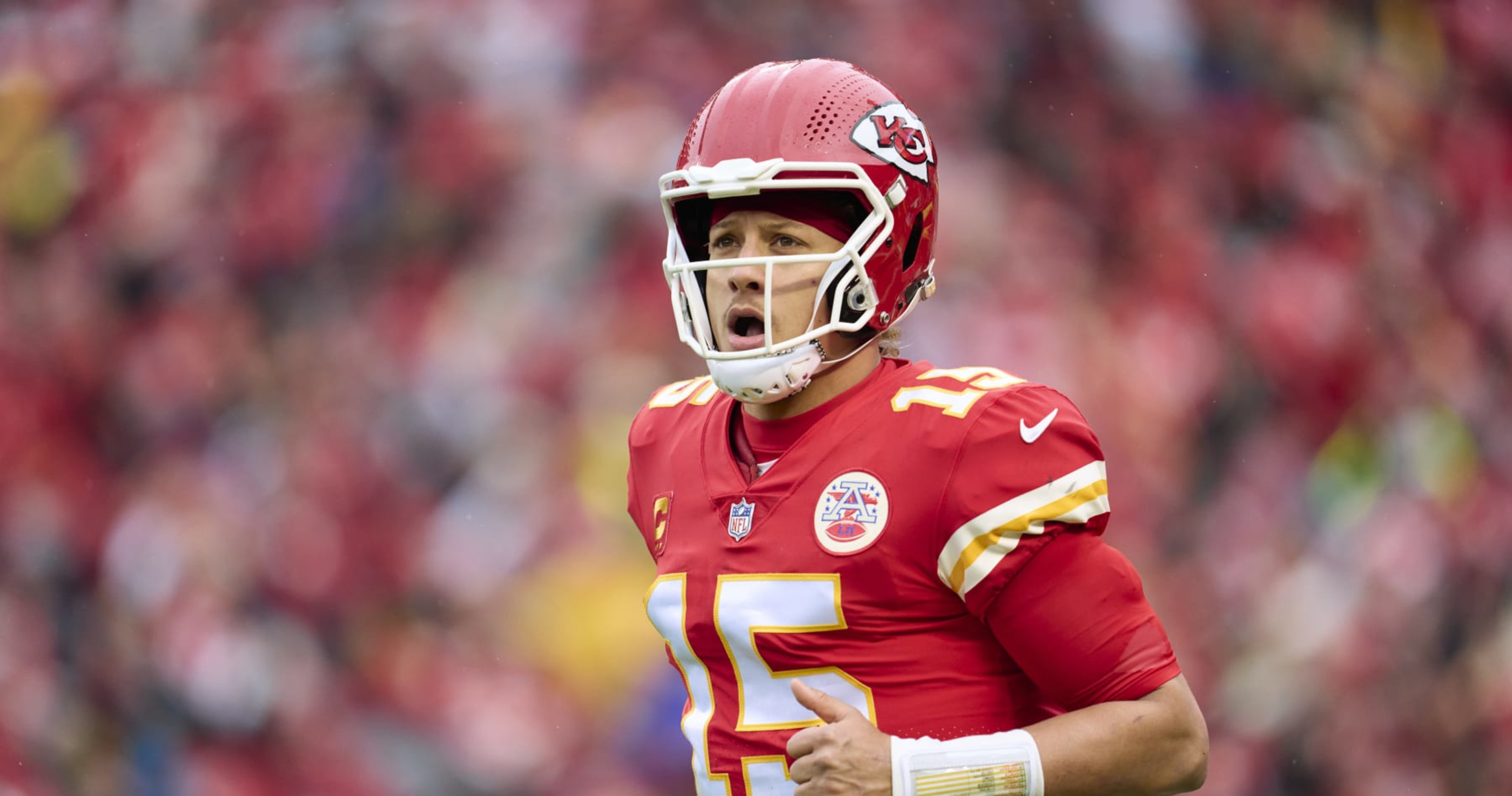 Chiefs' Patrick Mahomes diagnosed with high ankle sprain