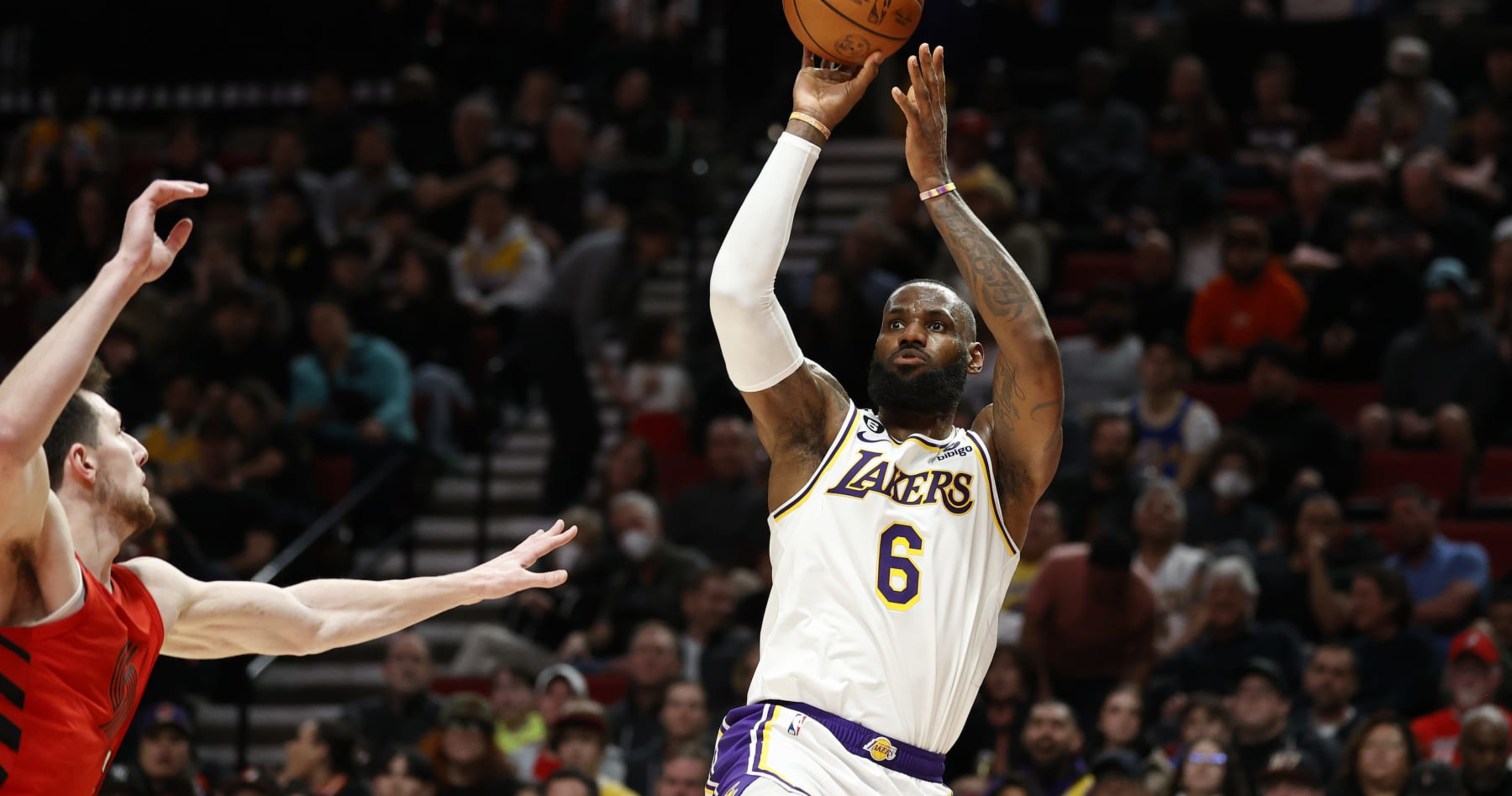 Lebron James Lakers Arent A Lay Down Team After 25 Point Comeback Win Vs Blazers News 1913