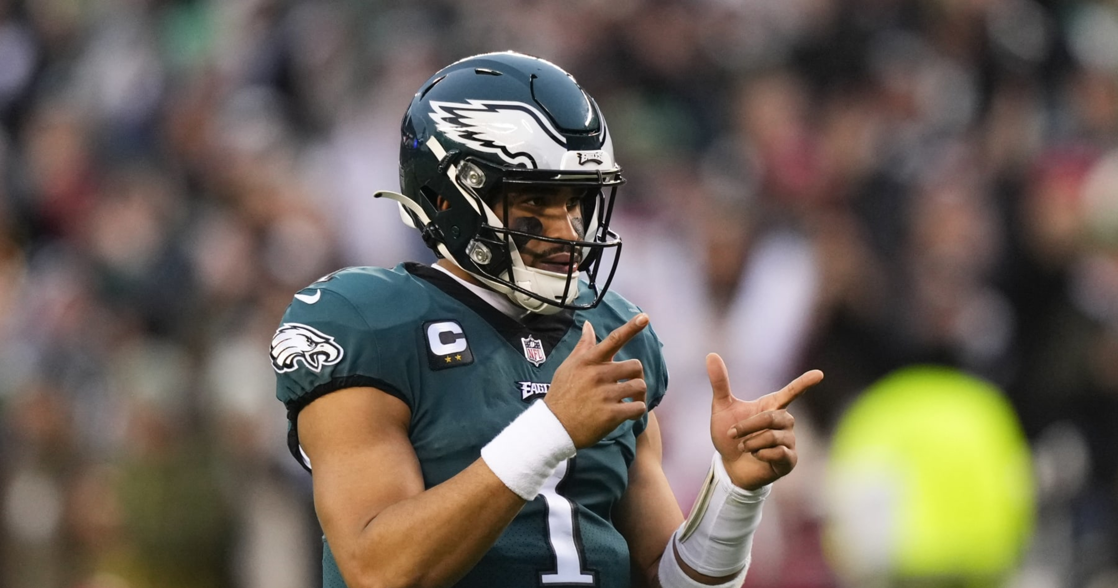 Eagles' Kelly Green Alternate Jerseys Will Return in 2023, Jeffrey Lurie  Says, News, Scores, Highlights, Stats, and Rumors