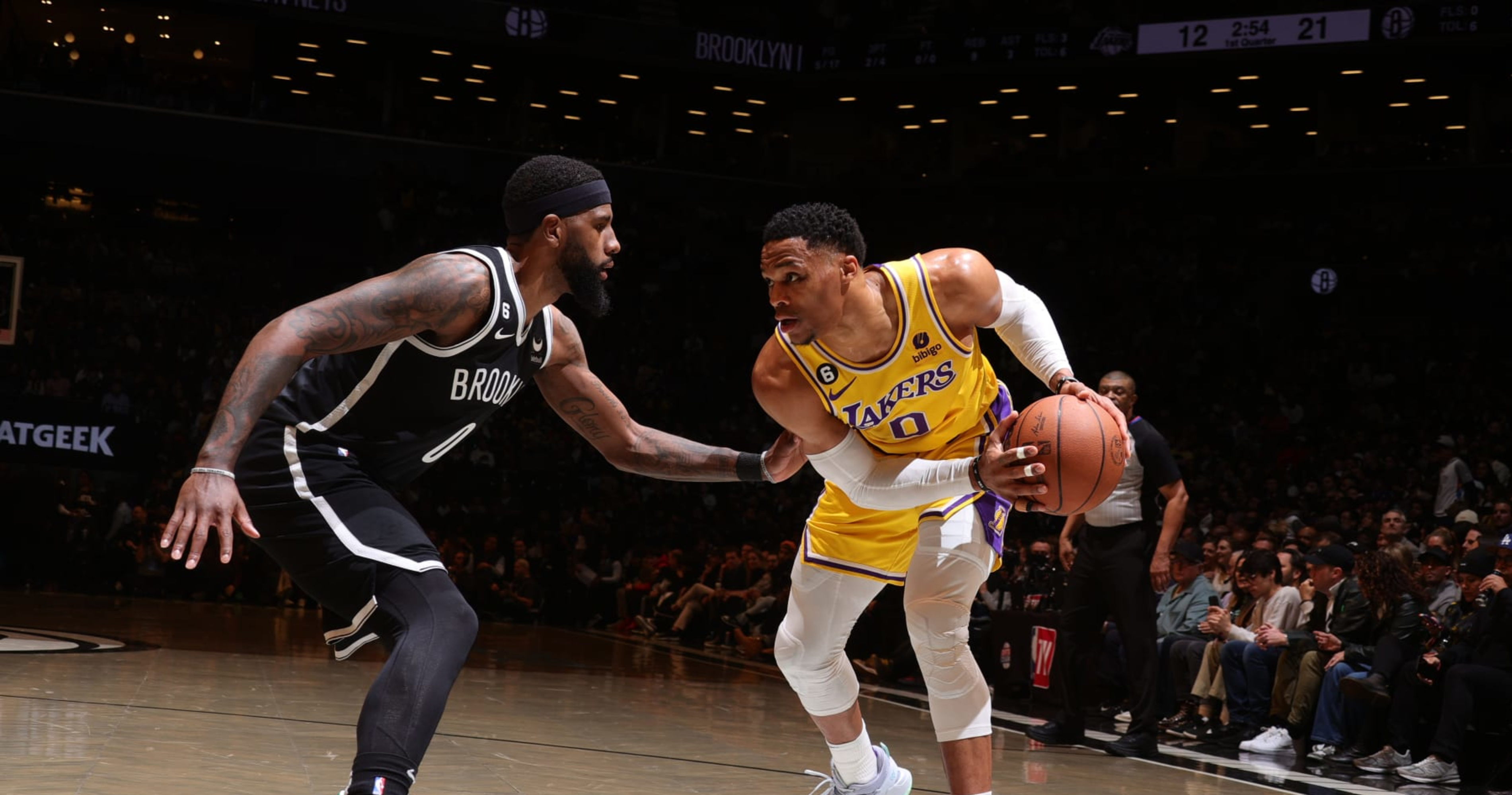 Twitter Criticizes Short-Handed Lakers in Loss to Nets With LeBron, Davis Out Injured