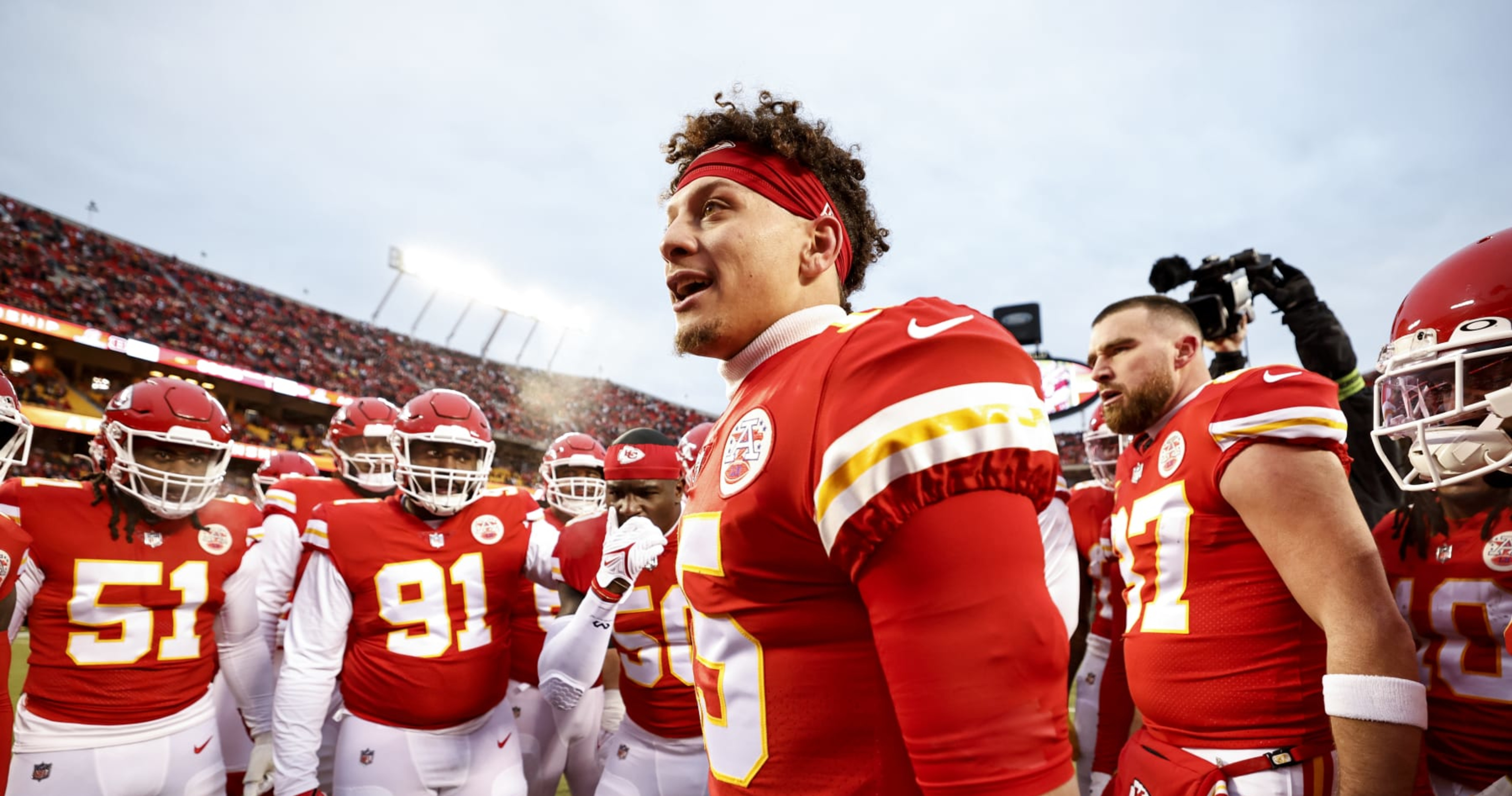 Chiefs' Patrick Mahomes Tweets Disapproval of NFL Allowing Teams to Play on  TNF Twice, News, Scores, Highlights, Stats, and Rumors