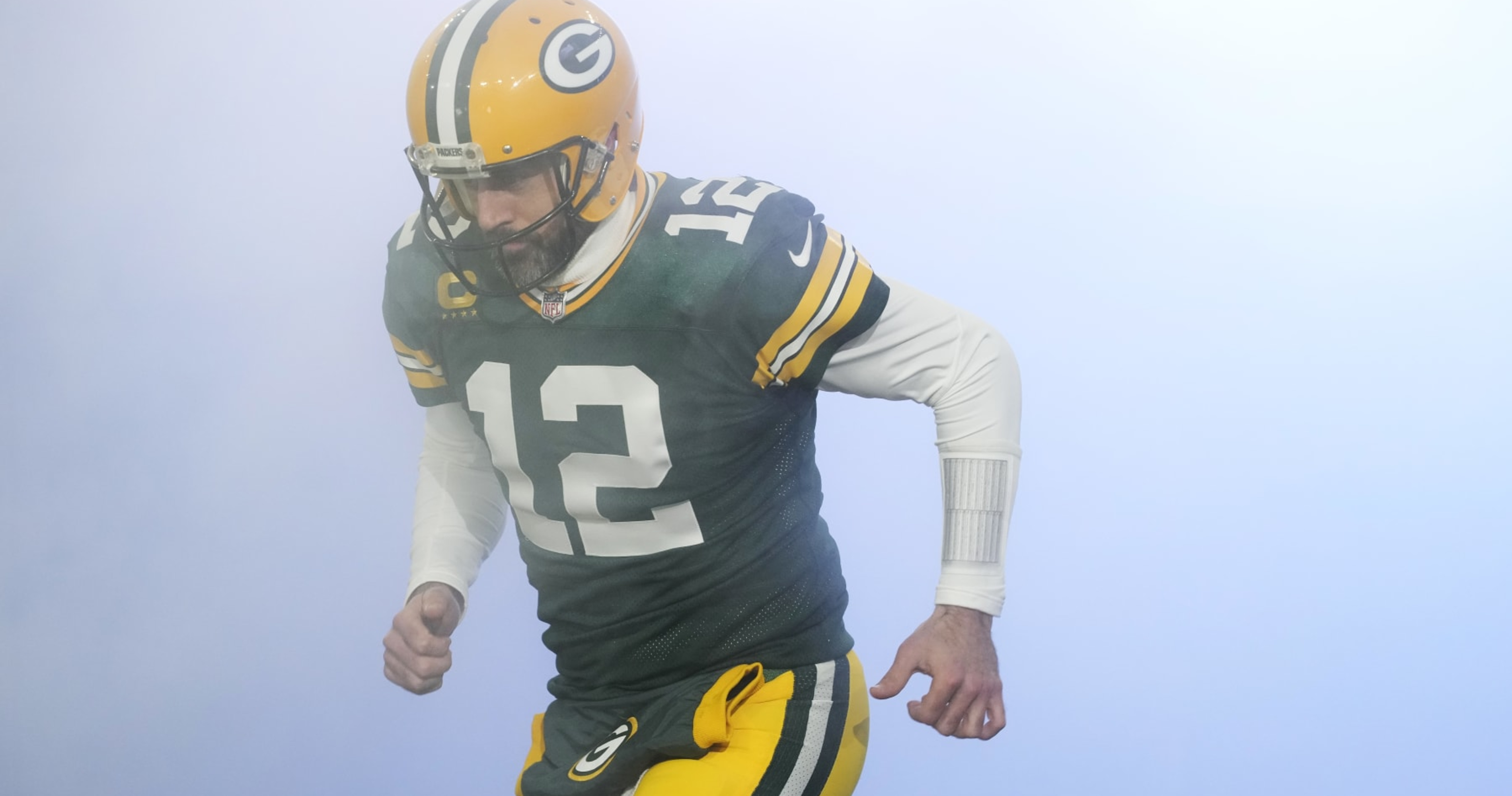 Aaron Jones' hint on Aaron Rodgers' future with the Packers
