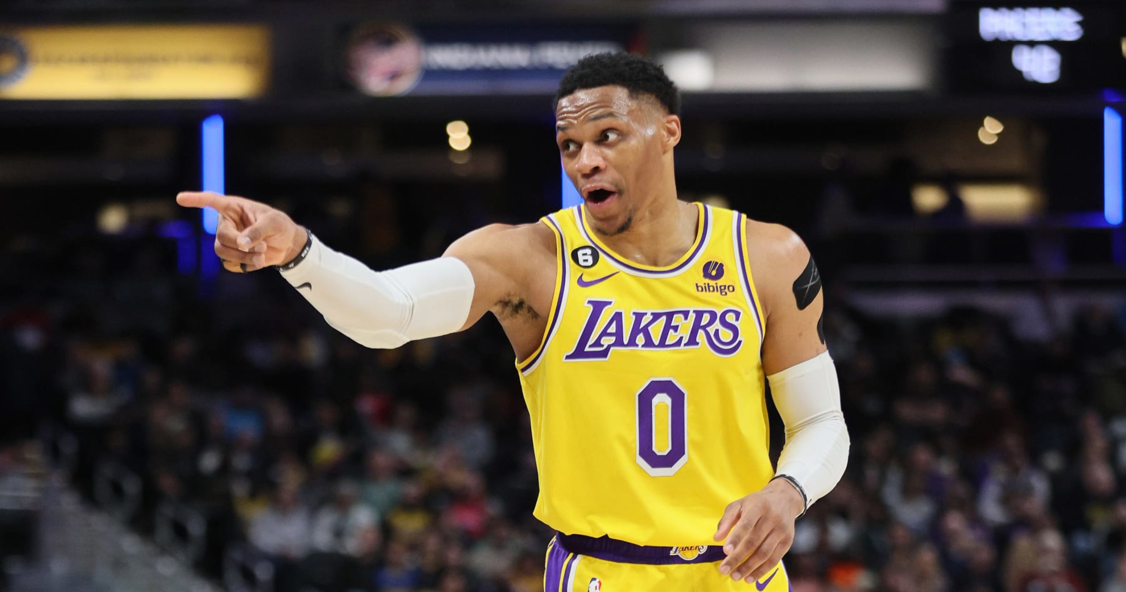 Los Angeles Lakers guard Russell Westbrook (0) shoots against the