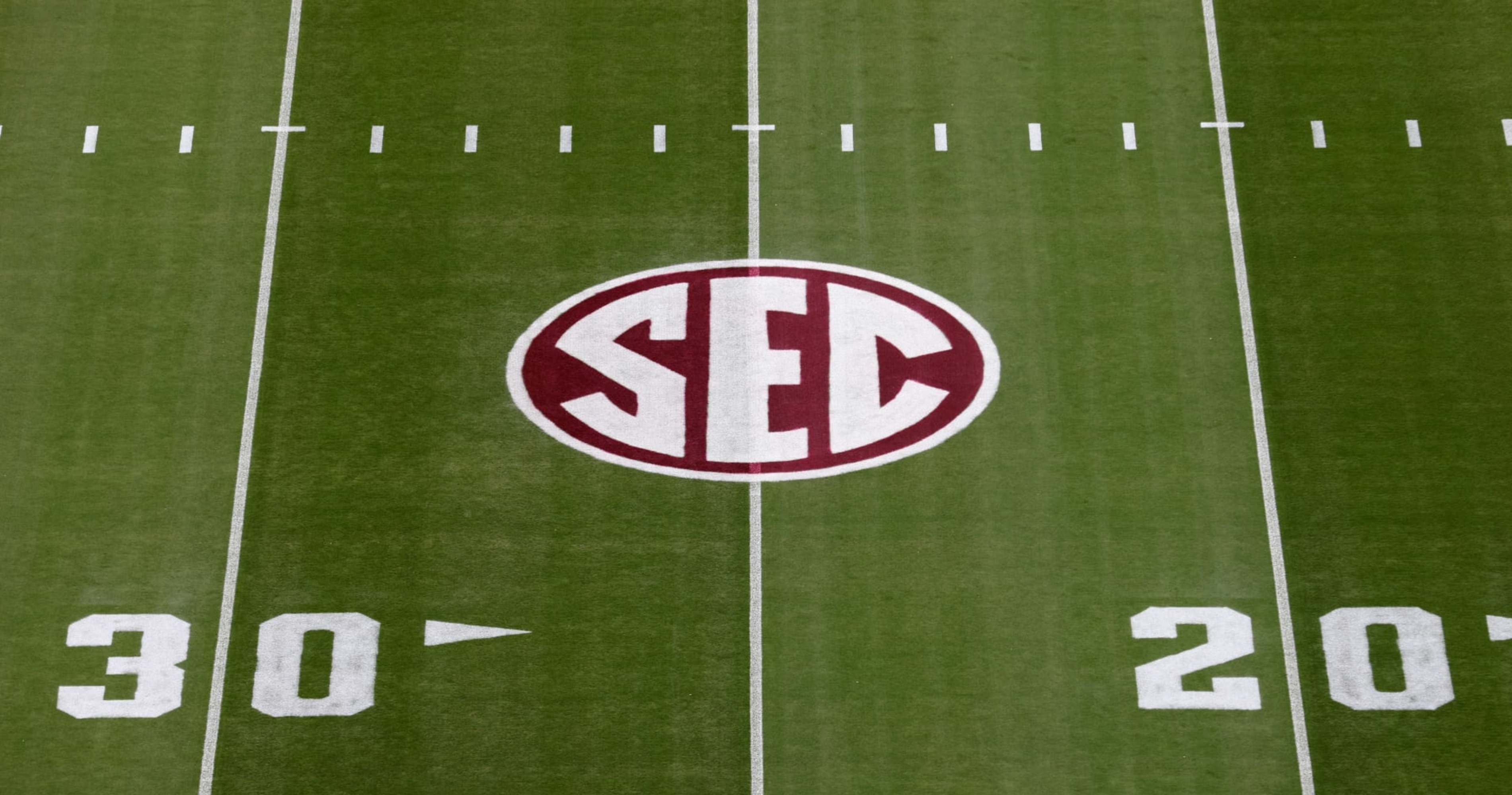 Texas, Oklahoma to Join SEC in 2024; Schools Owe Big 12 Combined 100M