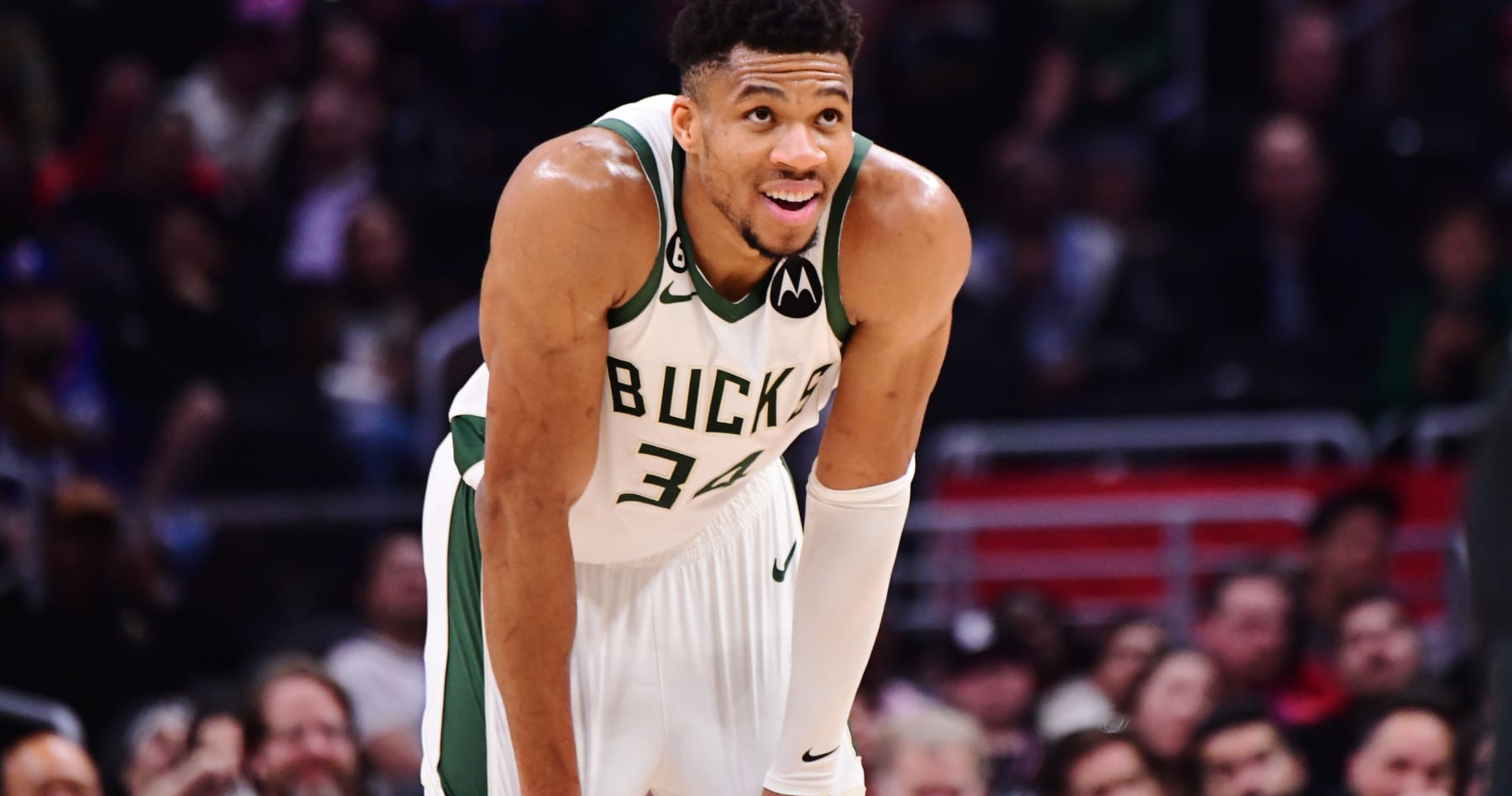 Order your 2023 Giannis Antetokounmpo All-Star merchandise today