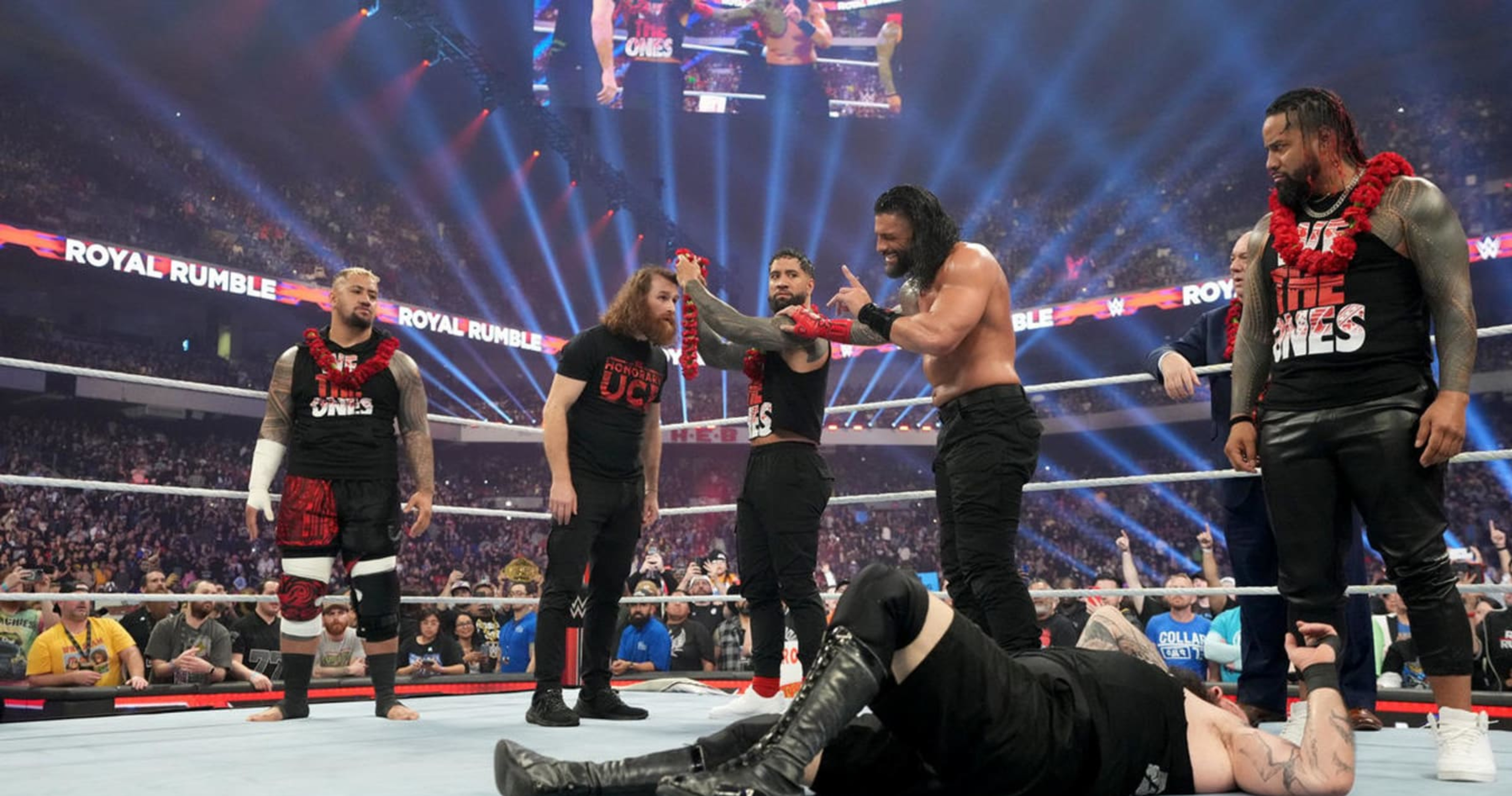 The WWE Bloodline Is DEAD! #wwe #wwebloodline #wwebloodlinebreakup