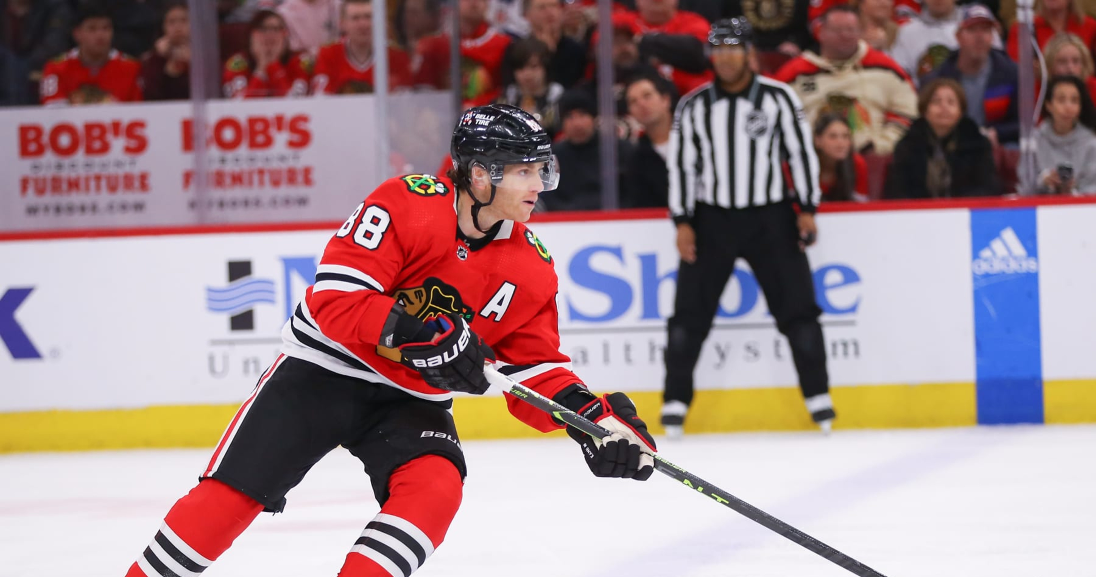 Blackhawks' Patrick Kane To Sit Out Vs. Sharks Amid Rangers Trade ...