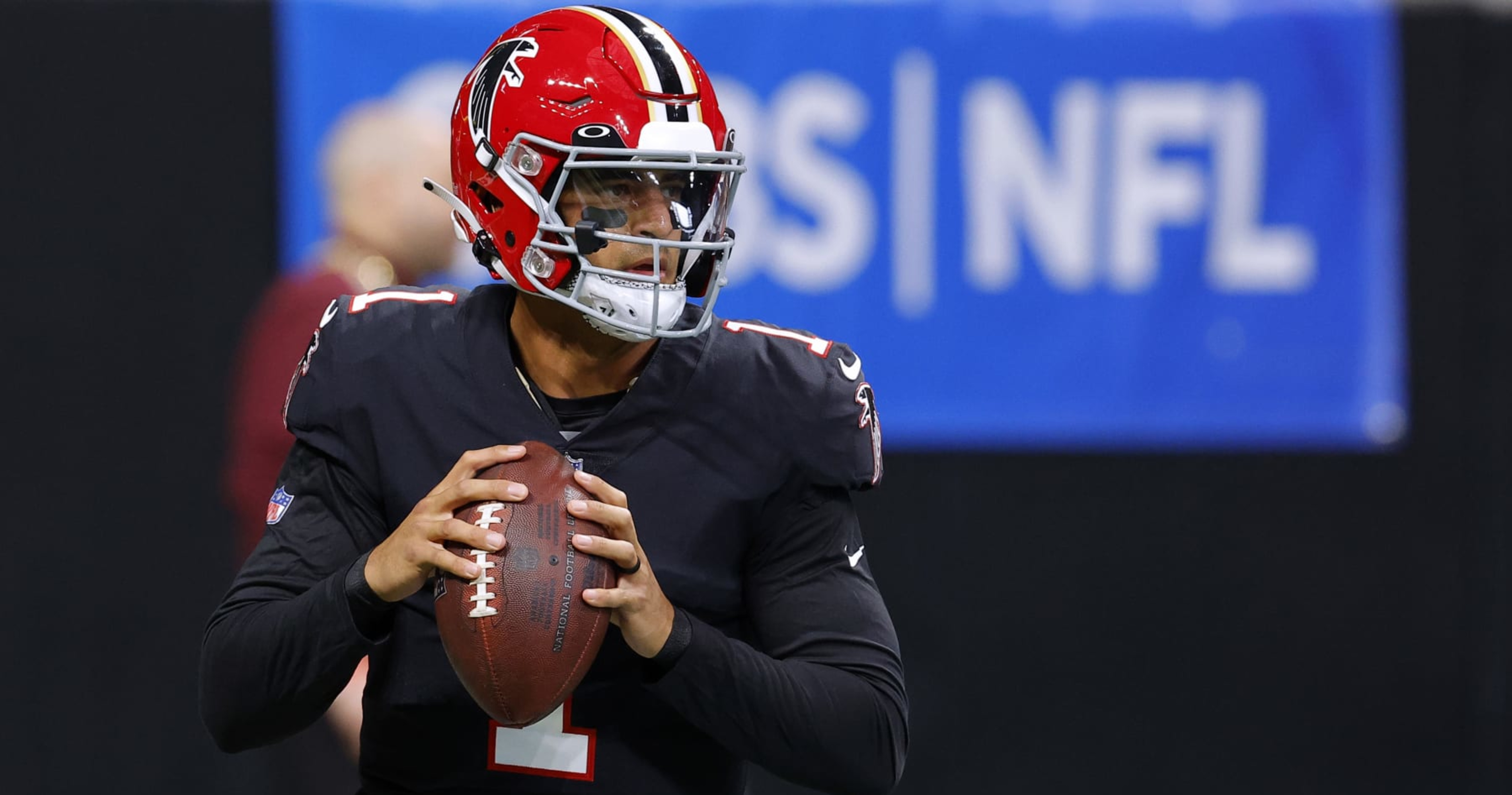 Atlanta Falcons release quarterback Marcus Mariota