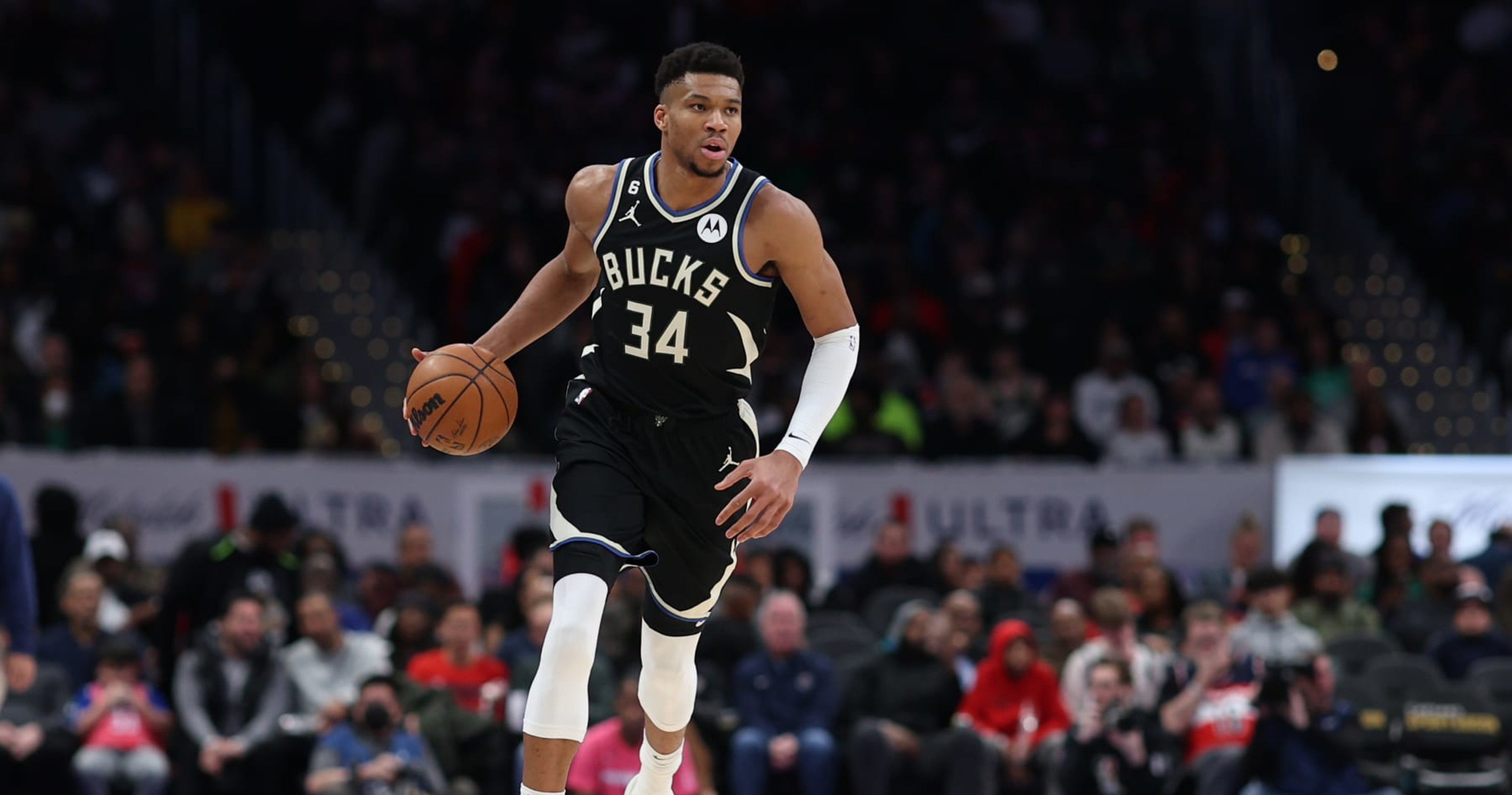 Bucks: Giannis Antetokounmpo's triple-double rescinded by NBA