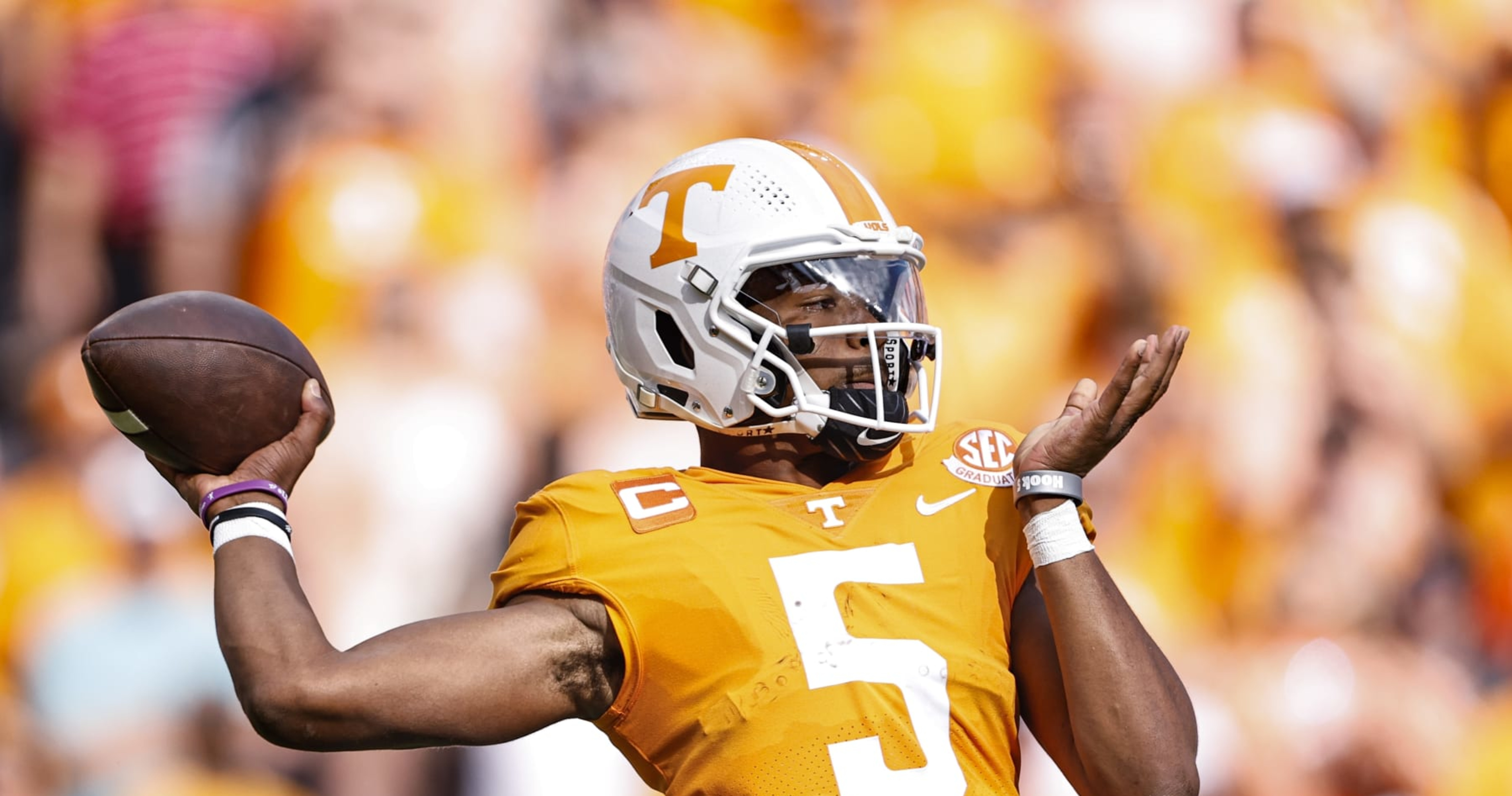 FOX College Football on X: Tennessee QB Hendon Hooker has a torn ACL and  will miss the rest of the season.  / X