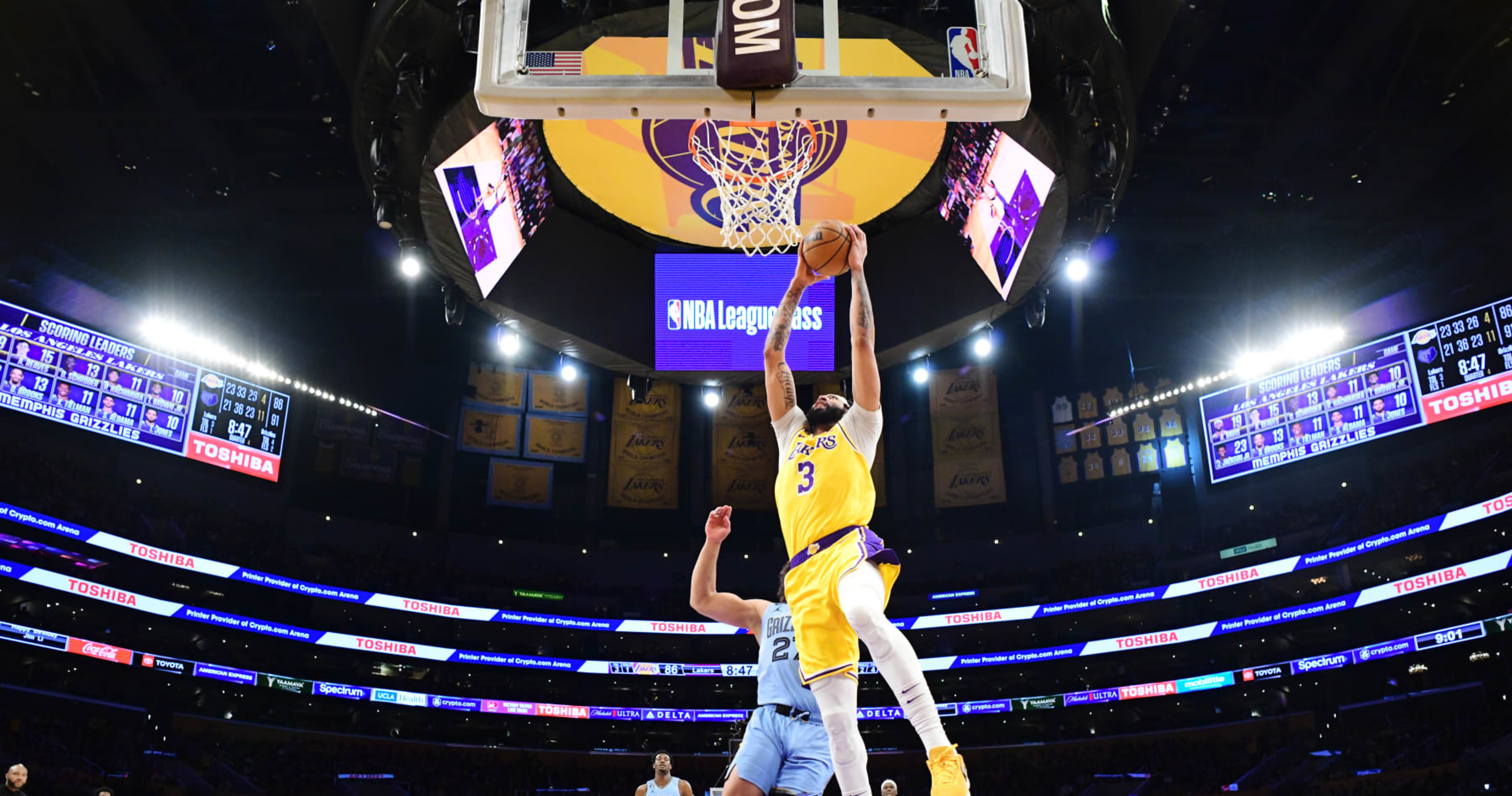 Anthony Davis Compared To Wilt By Lakers HC, Fans After Win Vs. Grizz ...