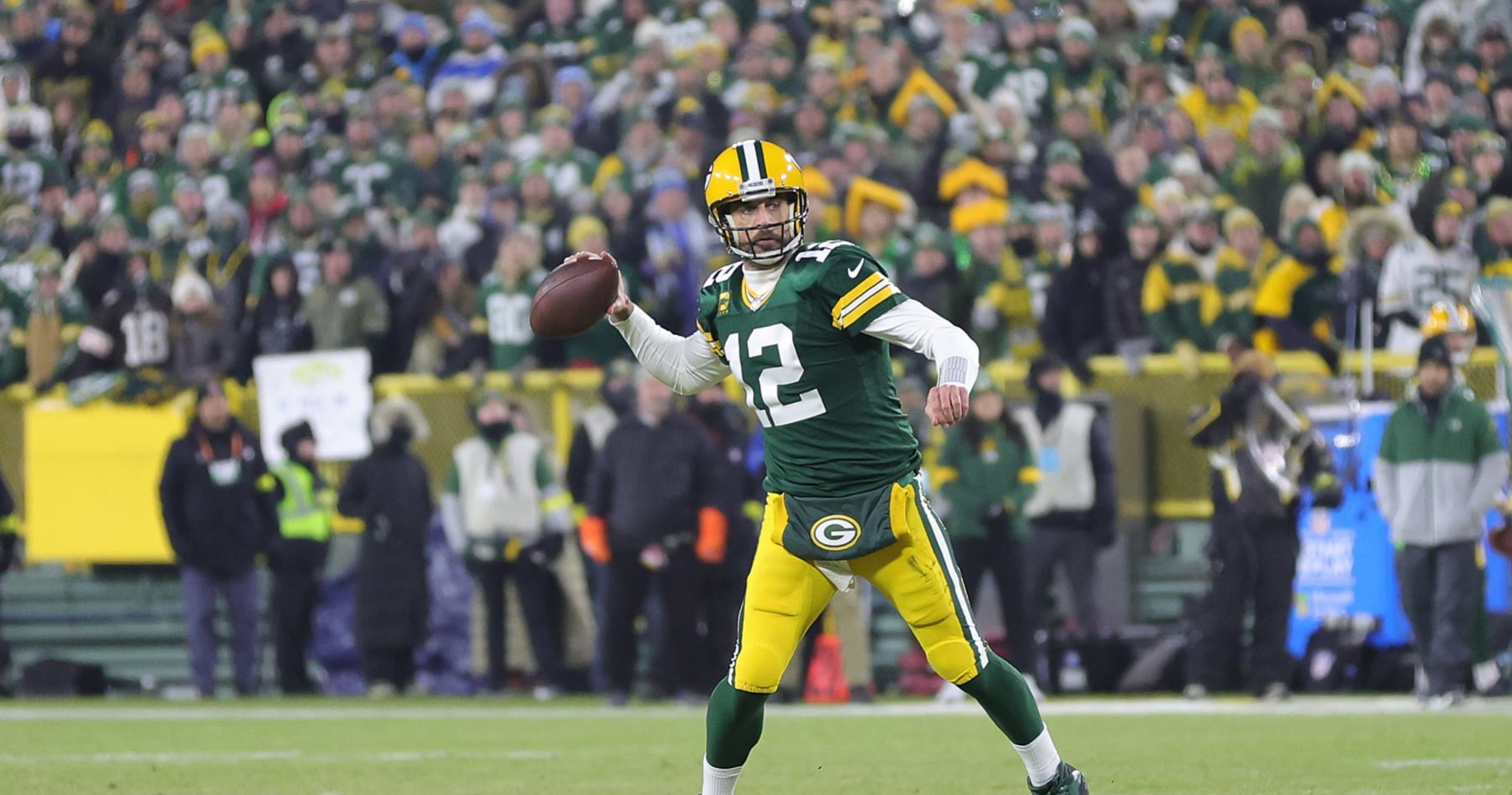 How Aaron Rodgers trade impacts Jets, Packers Super Bowl odds, MVP lines