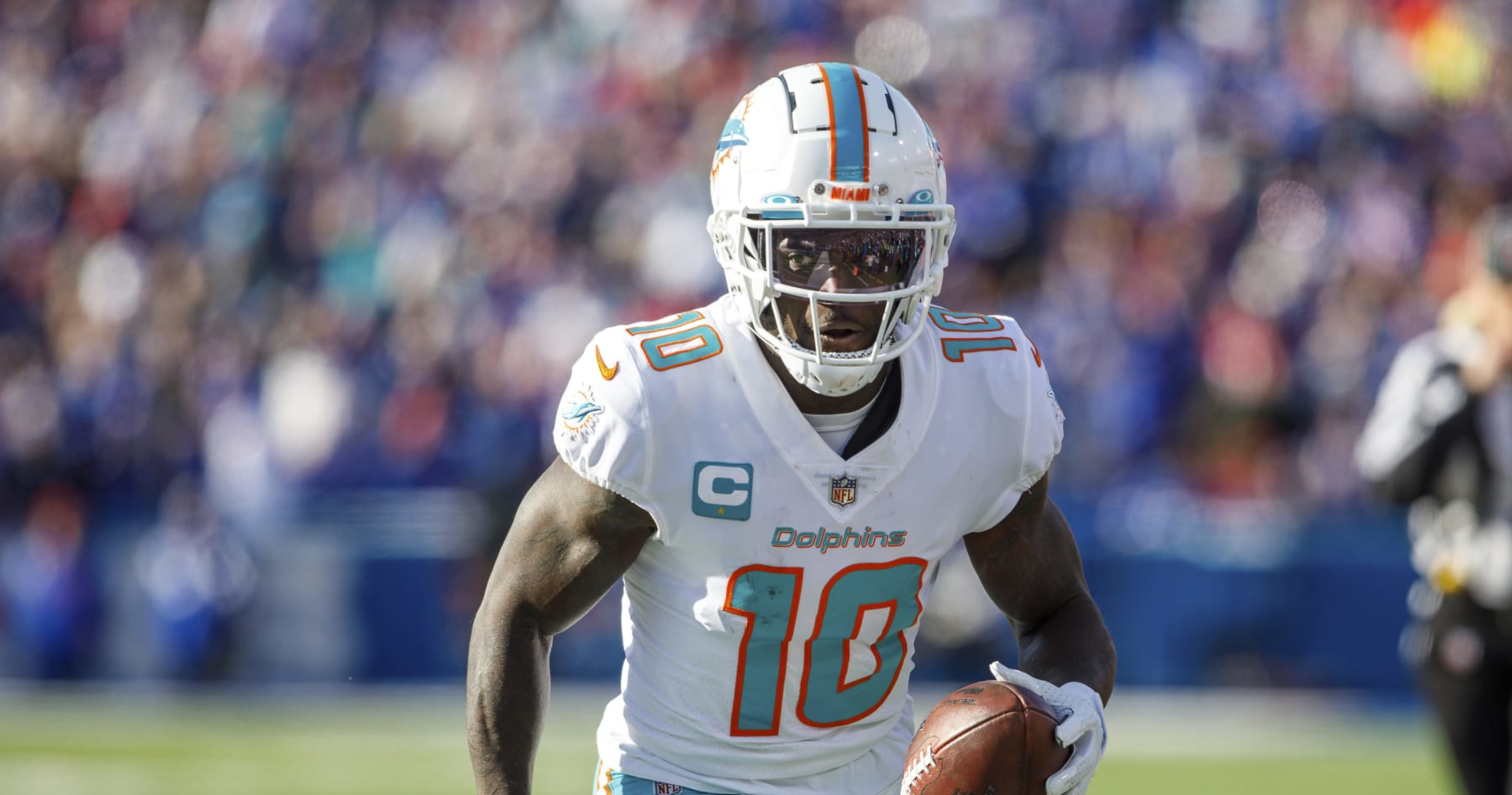 Dolphins' Tyreek Hill Wins Men's 60-Meter Dash at USA Track and Field  Masters Event, News, Scores, Highlights, Stats, and Rumors