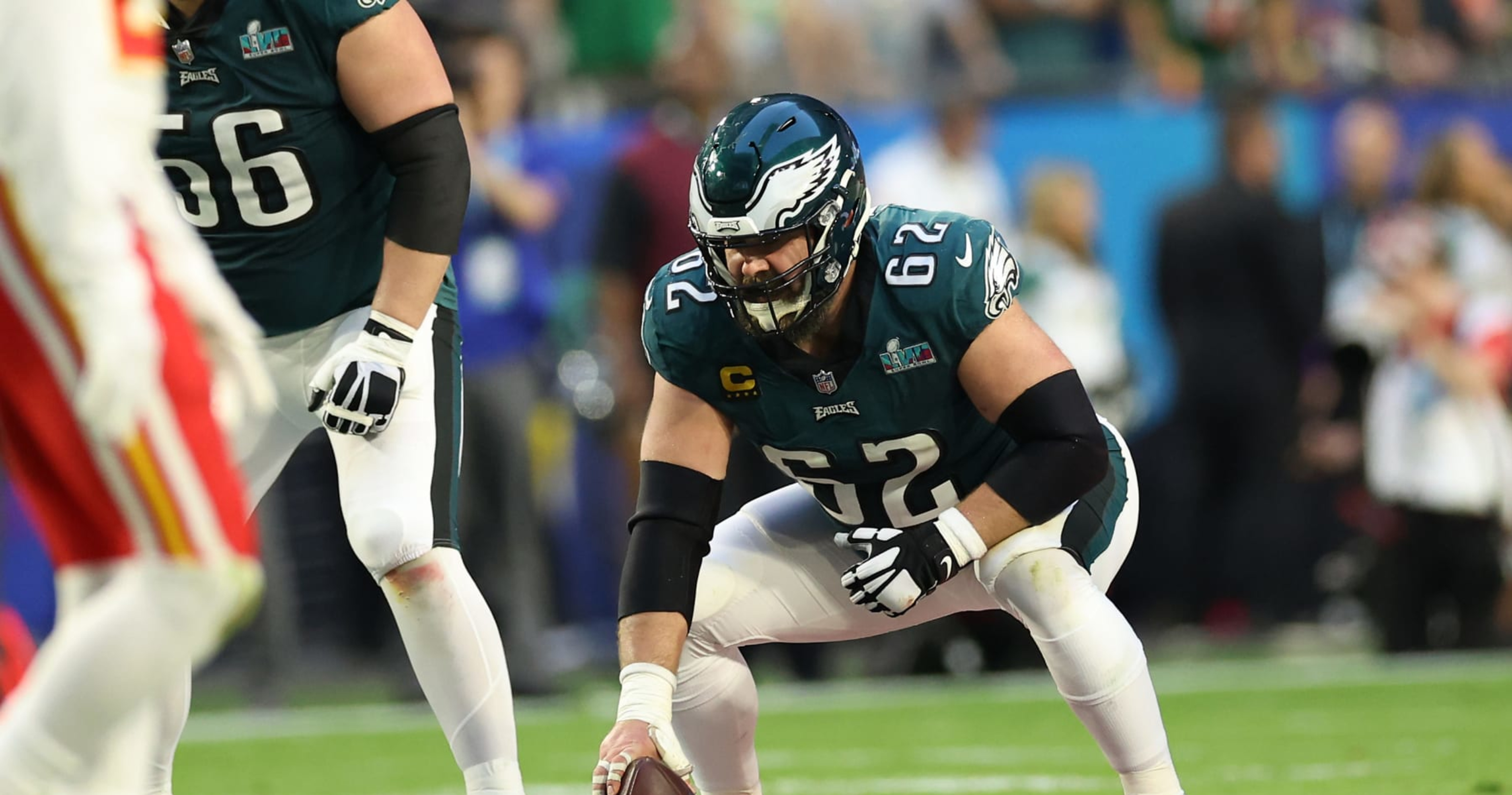 Jason Kelce Announces Return, Signs 1Year Eagles Contract 'I Ain't F