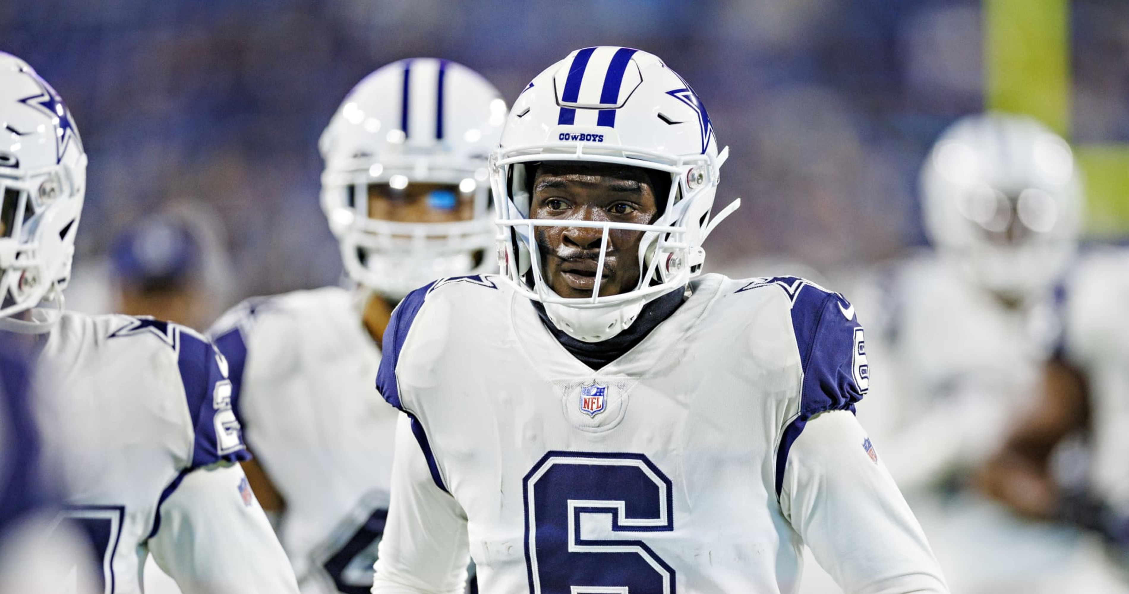 Dallas Cowboys safety Donovan Wilson (6) lines up against the