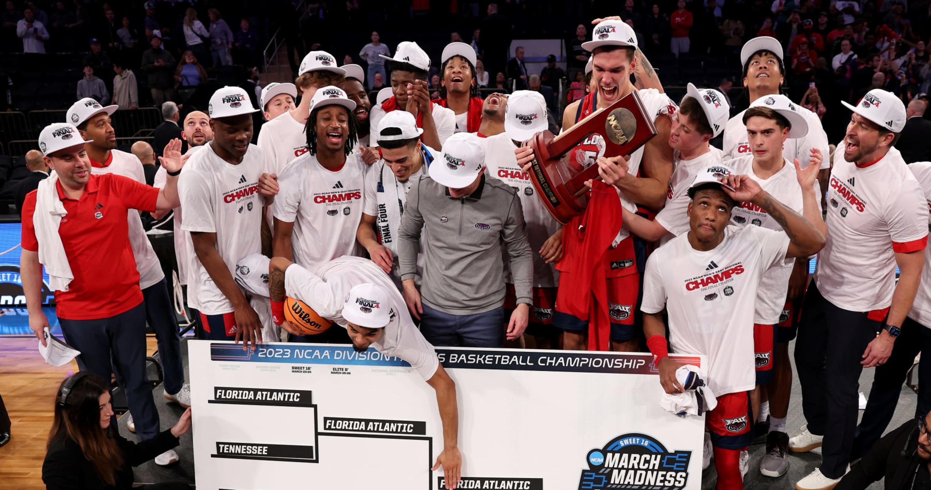 Men's NCAA Tournament 2023 Saturday's Elite Eight Winners and Losers