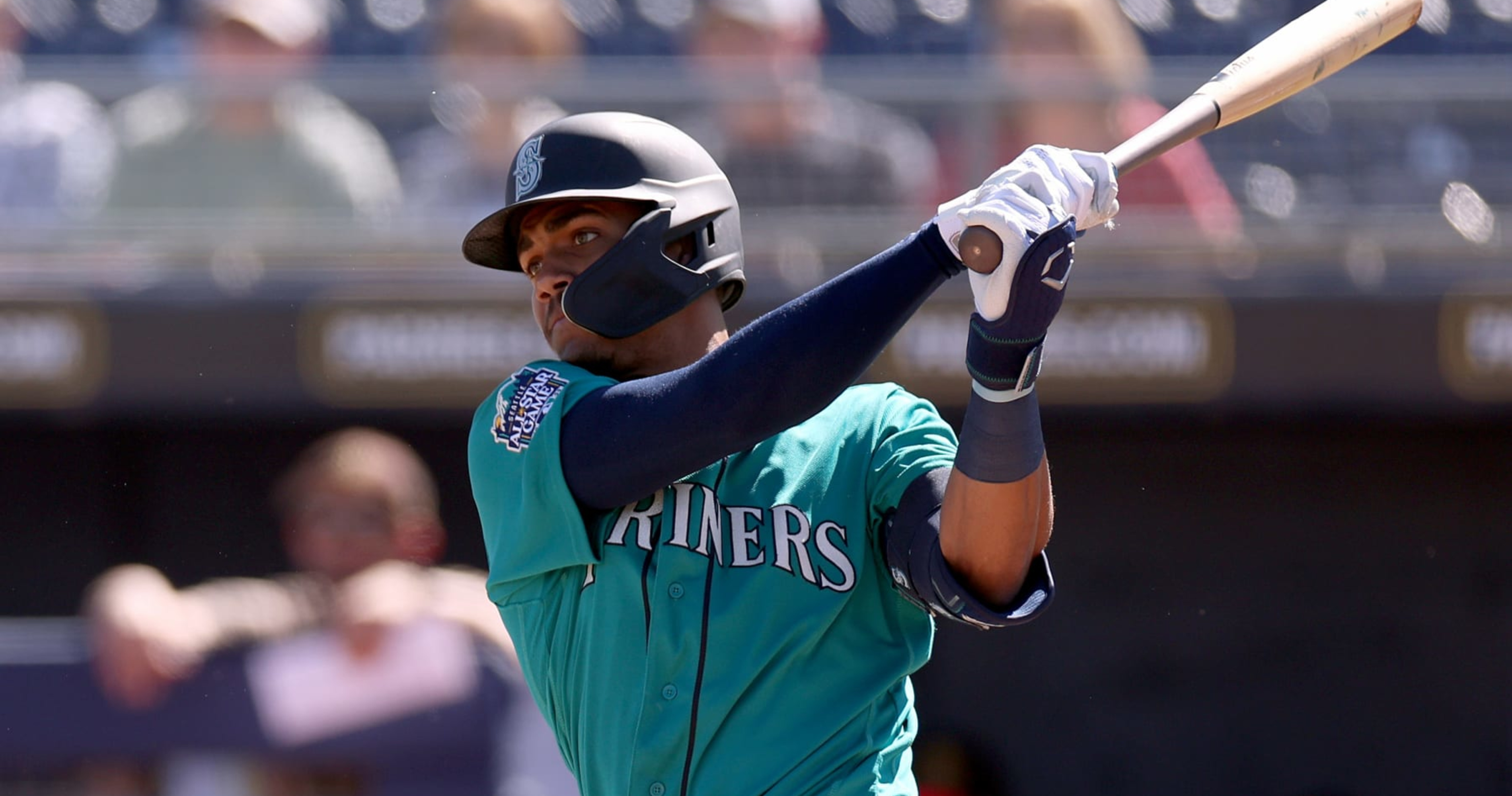 Mariners' Julio Rodríguez shares advice Ichiro gave him that 'clicked' -  Seattle Sports