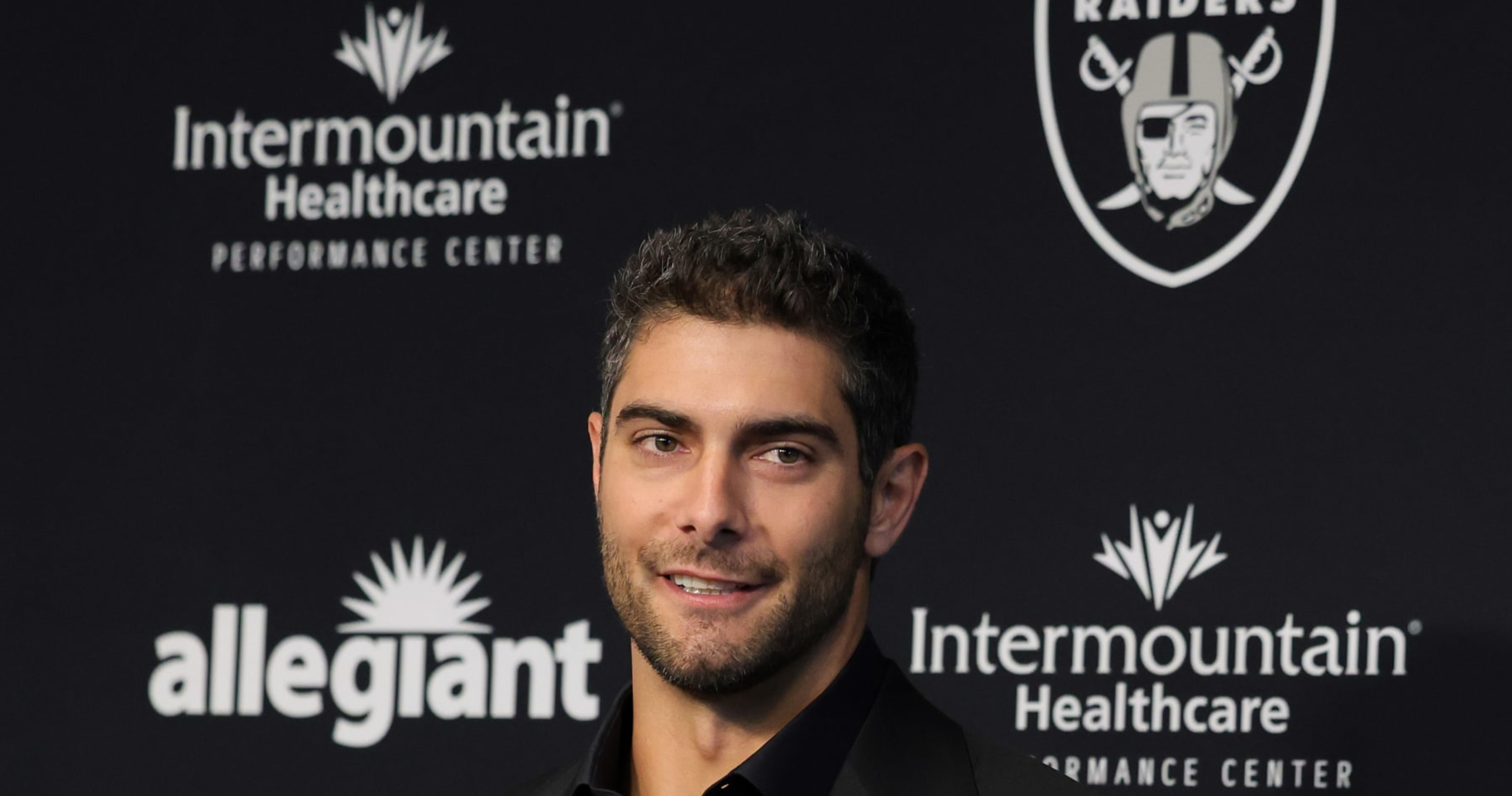 Jimmy Garoppolo Eases Some Concerns in Raiders' Joint Practice