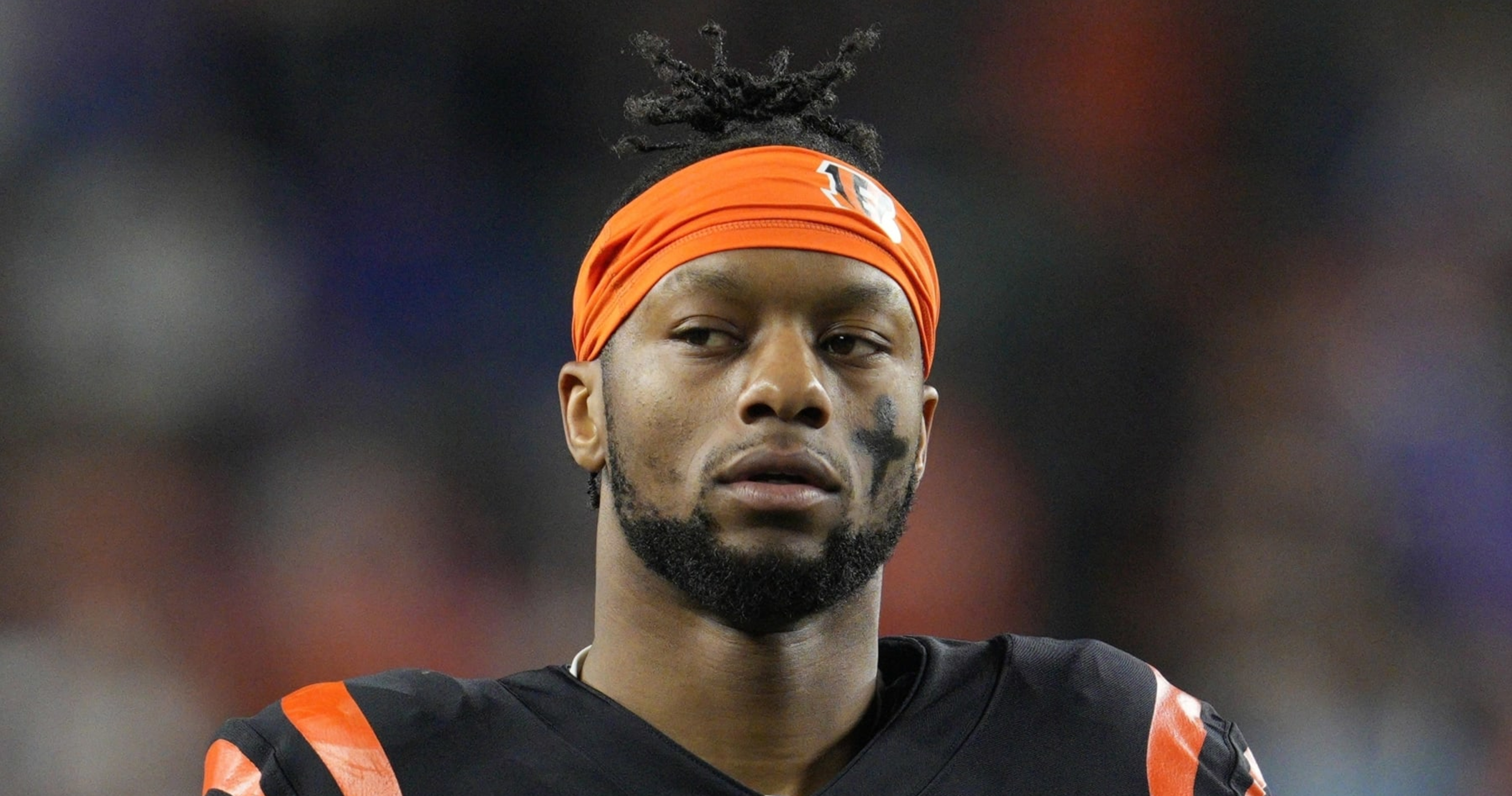 Menacing charge against Bengals' Joe Mixon is dismissed - Sent-trib