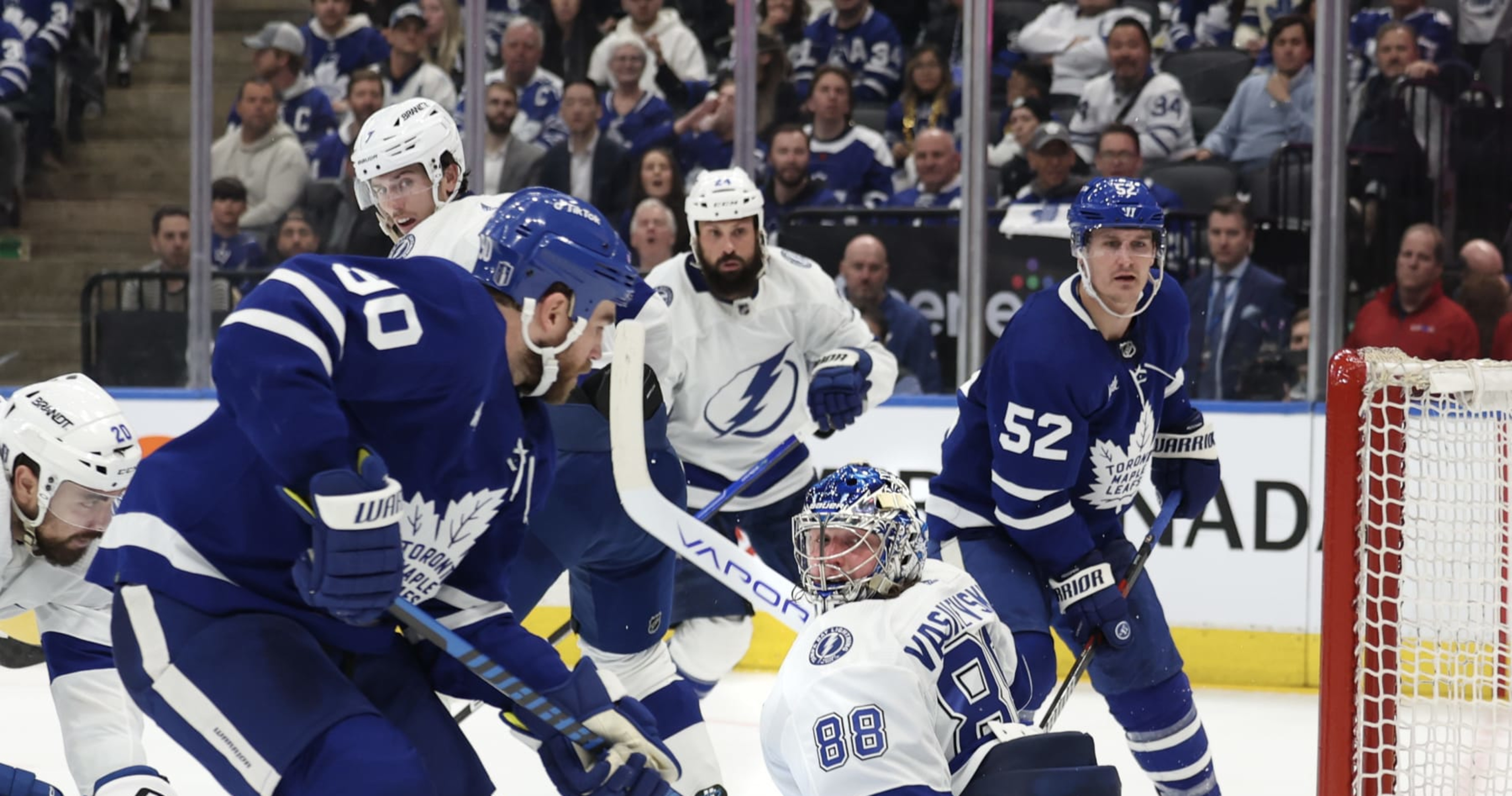 Blues shut down Wild offense, take 4-0 victory in Game 1 of NHL playoffs