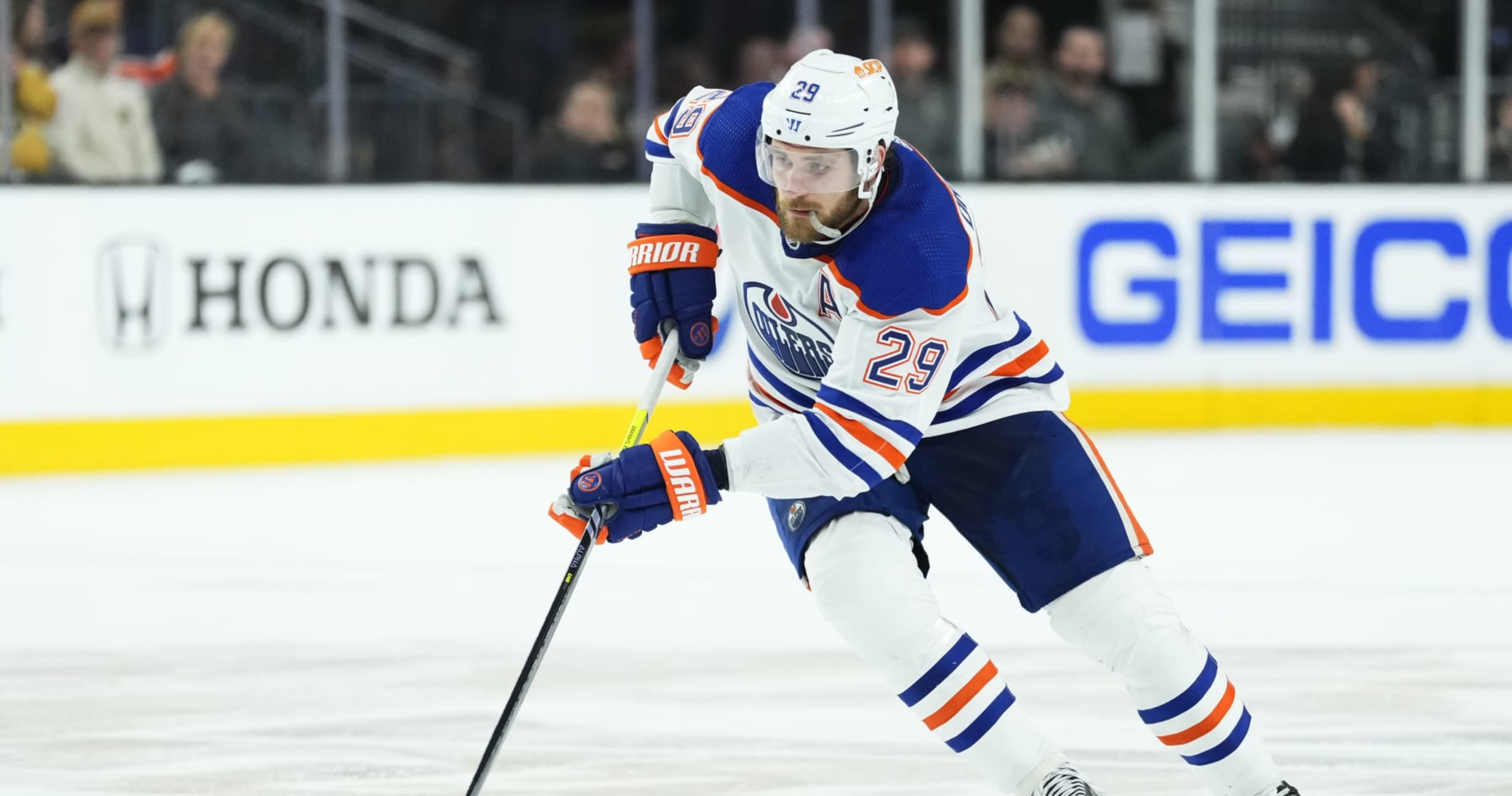 Leon Draisaitl Pitied by Fans After 4 Goals as McDavid, Oilers Lose to ...