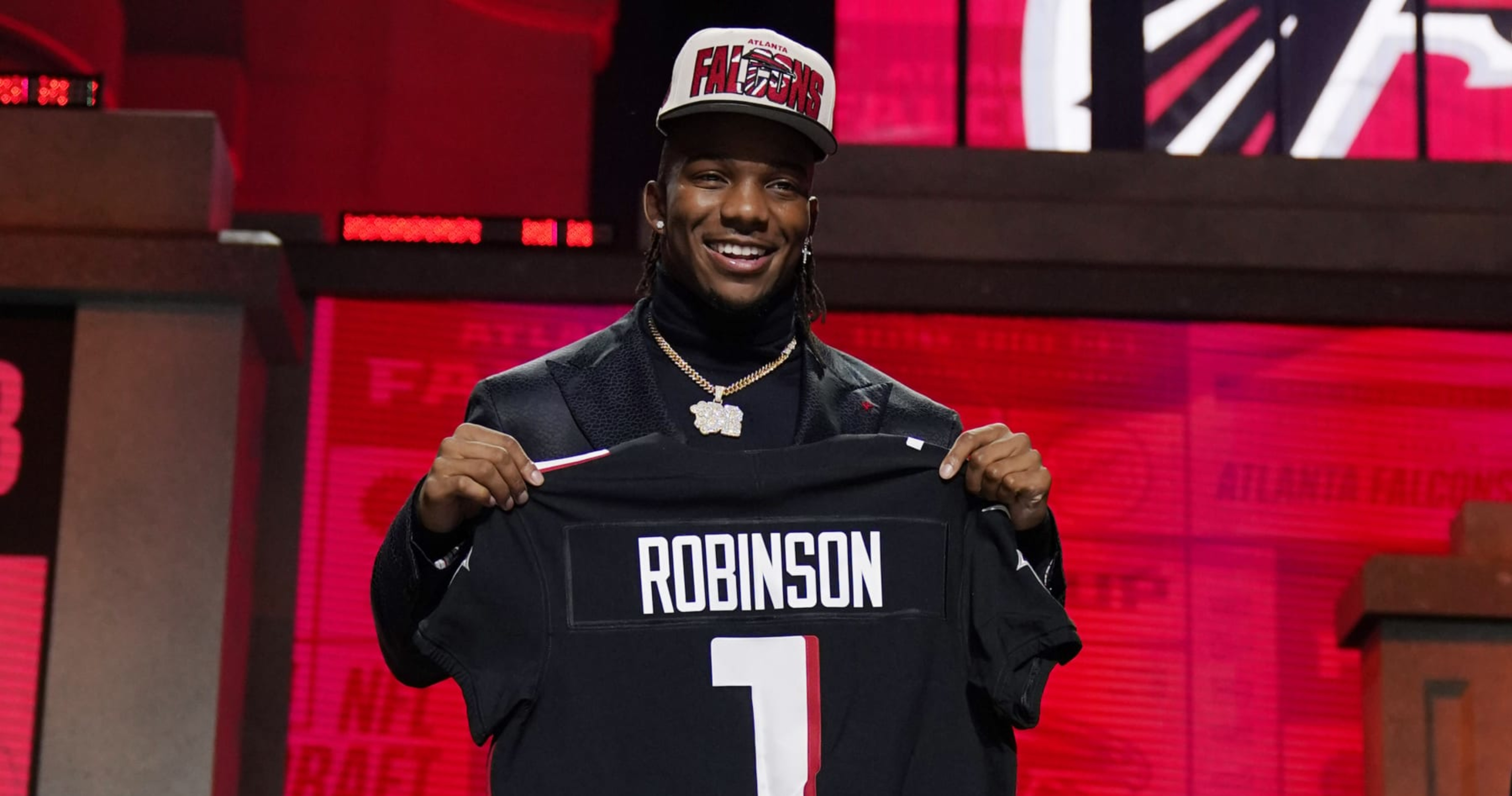 Bijan Robinson Pick 'Did Not Solve Any Problems' For Falcons, NFL Exec ...