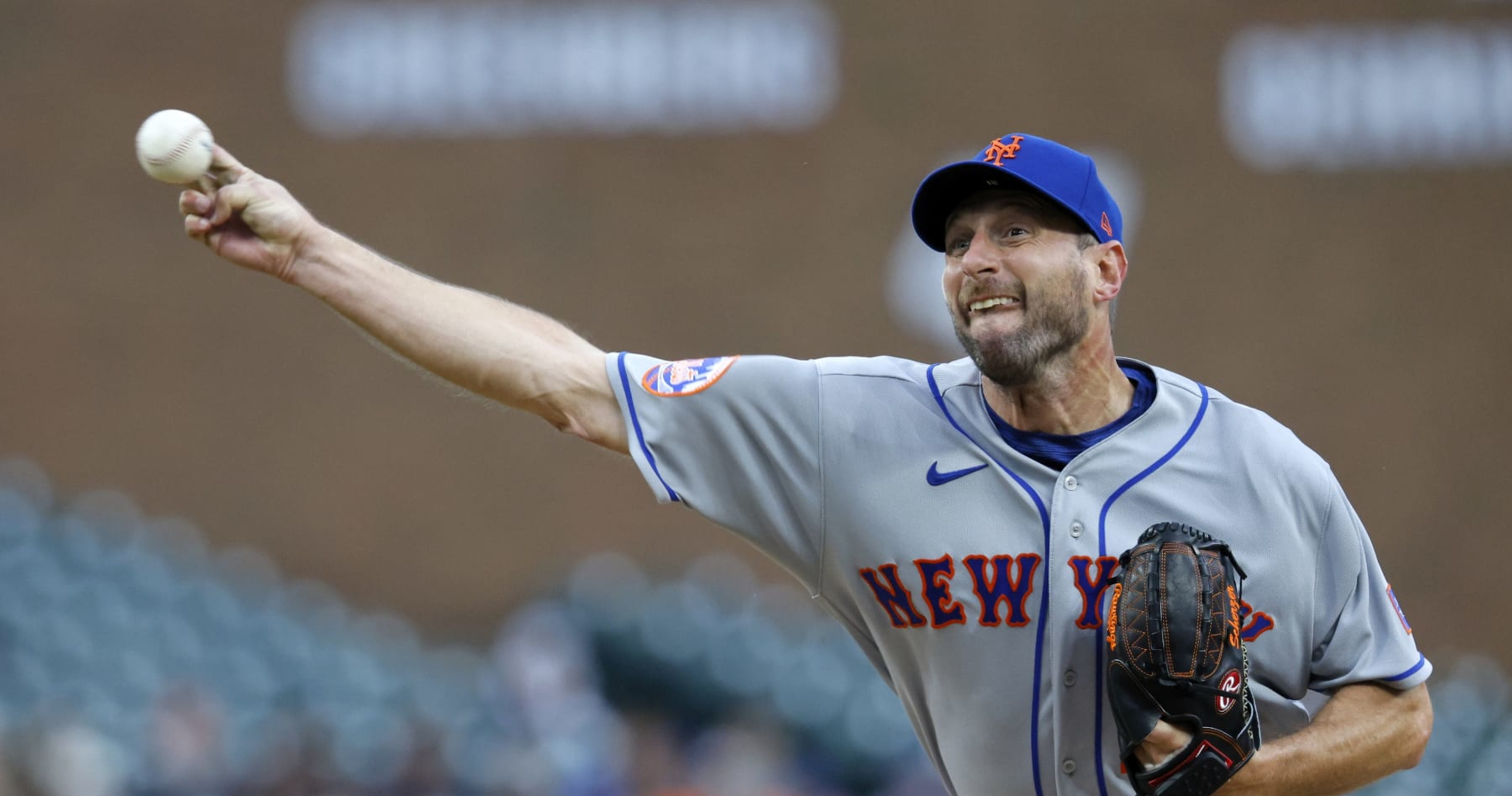 Mets place Max Scherzer on 15-day IL with left oblique injury