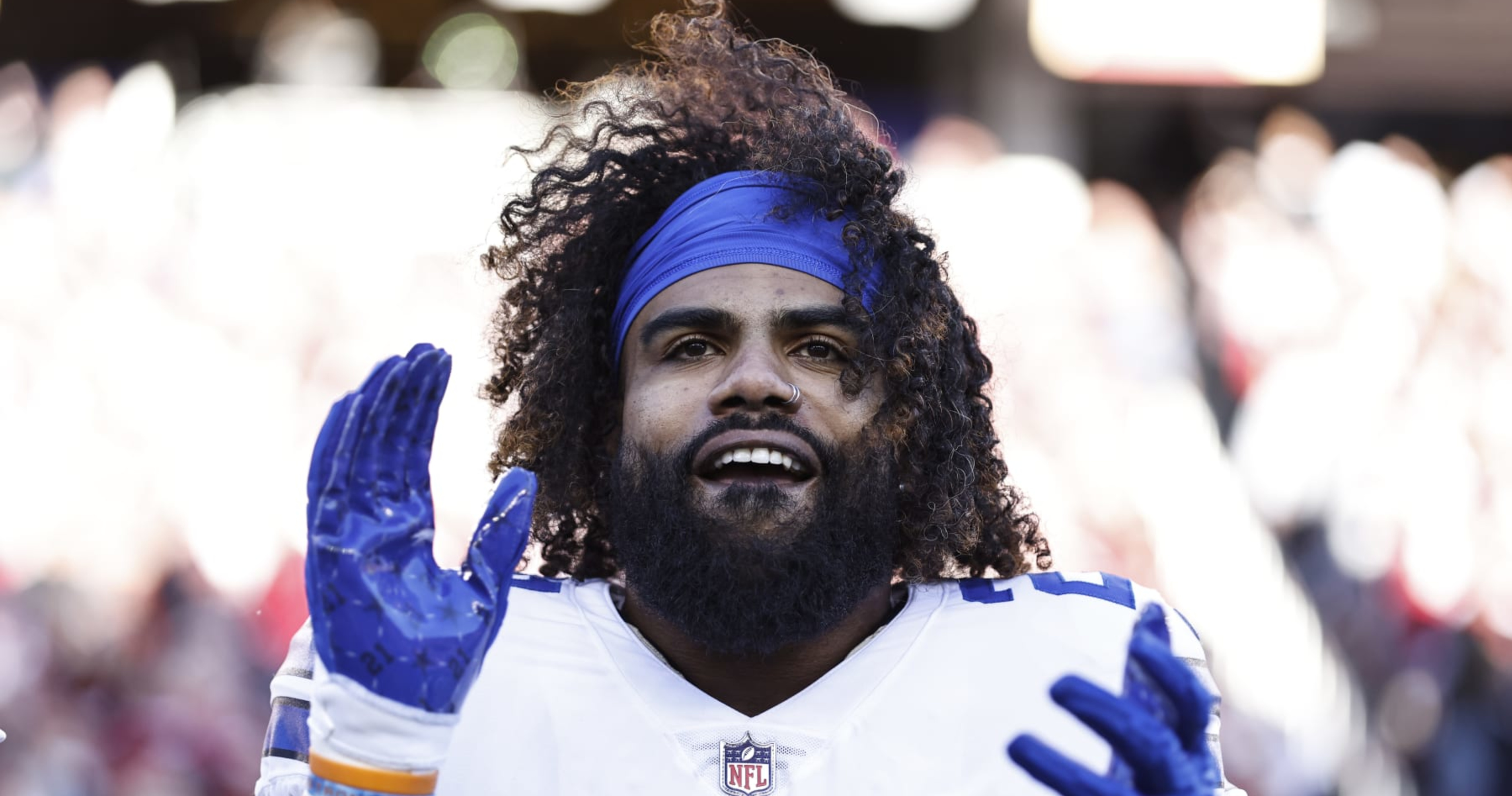 Ezekiel Elliott, Frank Clark highlight top 10 NFL free agents still  available