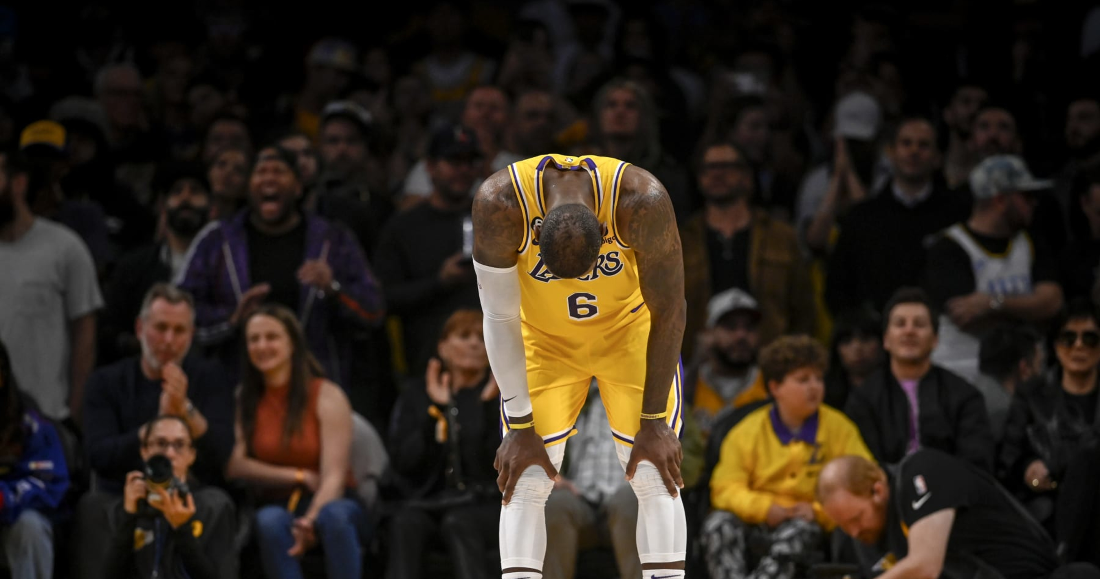 Lakers Rumors: LeBron James Expected To Be Ready By Training Camp If He  Undergoes Foot Surgery