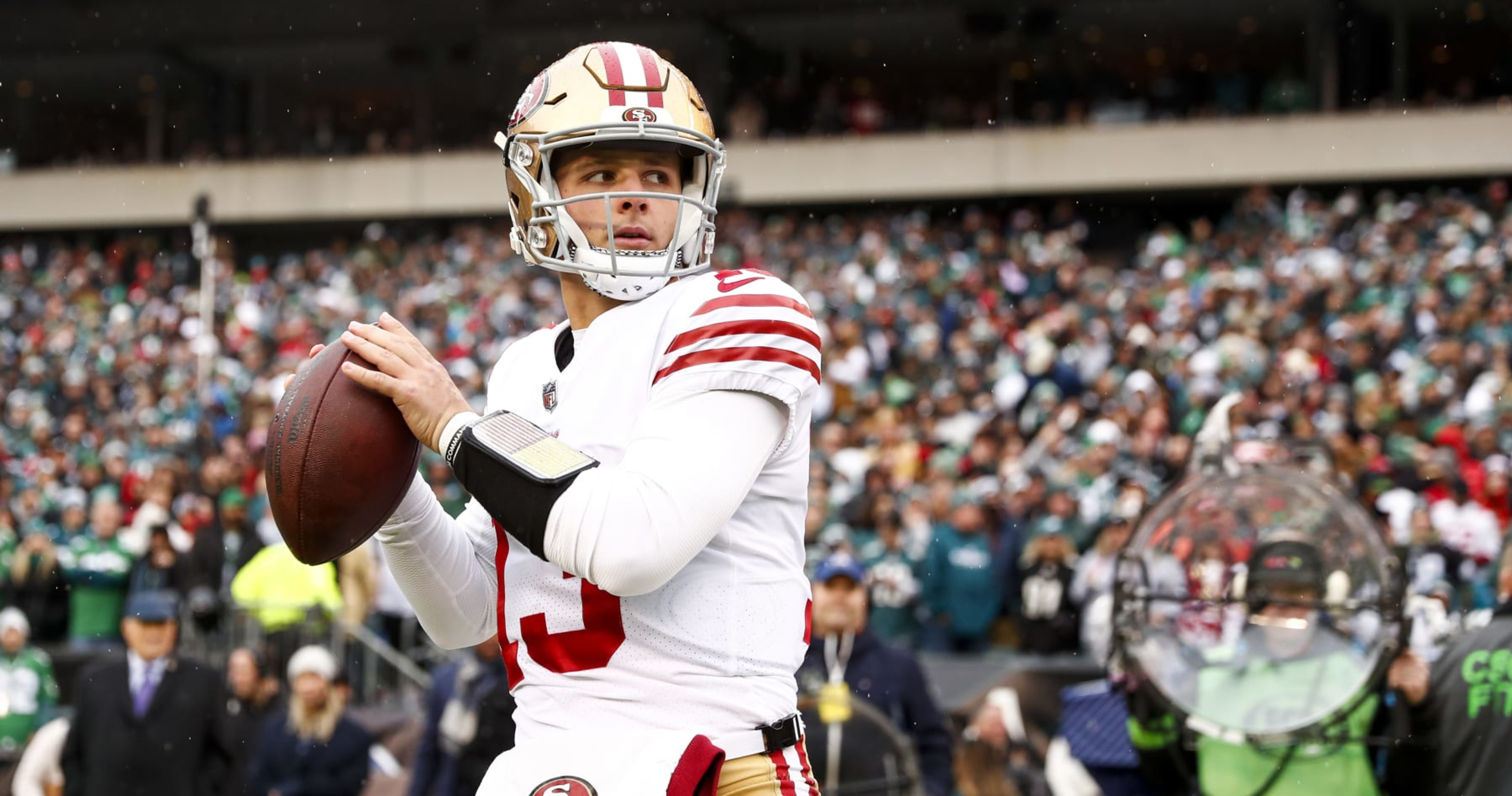 49ers' Lynch 'incredibly encouraged' after Purdy's 1st throwing