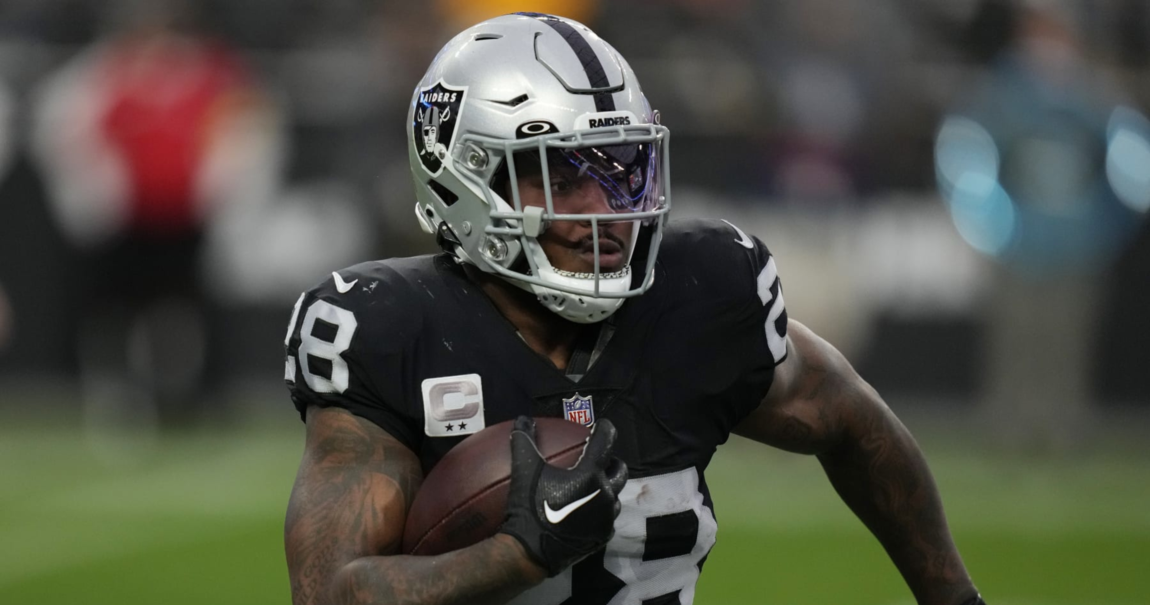 NFL rumors: Chiefs, Broncos interested in Raiders' Josh Jacobs