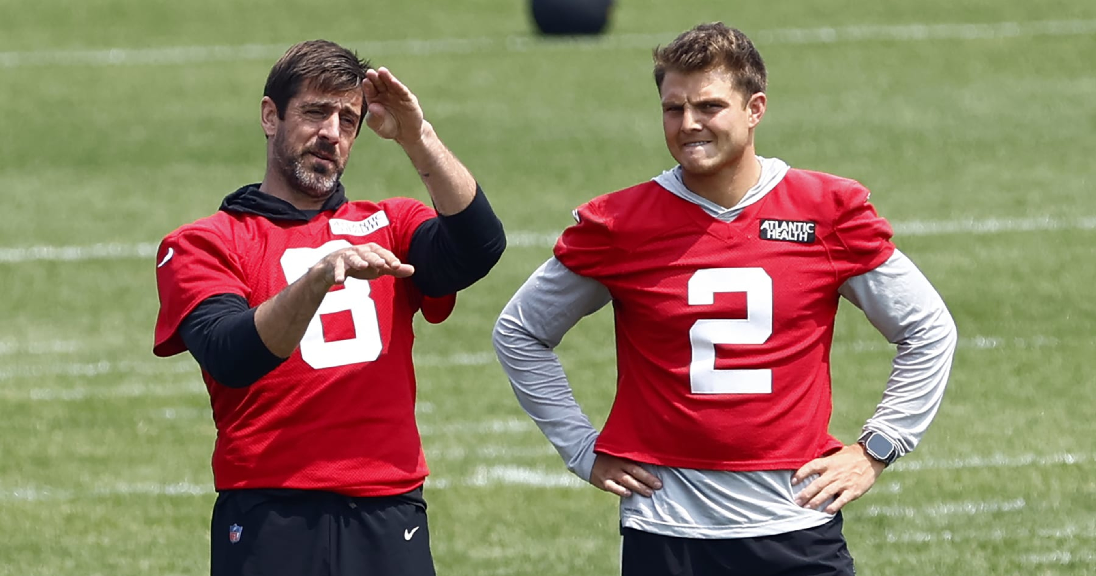 Jets' Aaron Rodgers Jokes Zach Wilson 'Hasn't Made My Life Hell ...