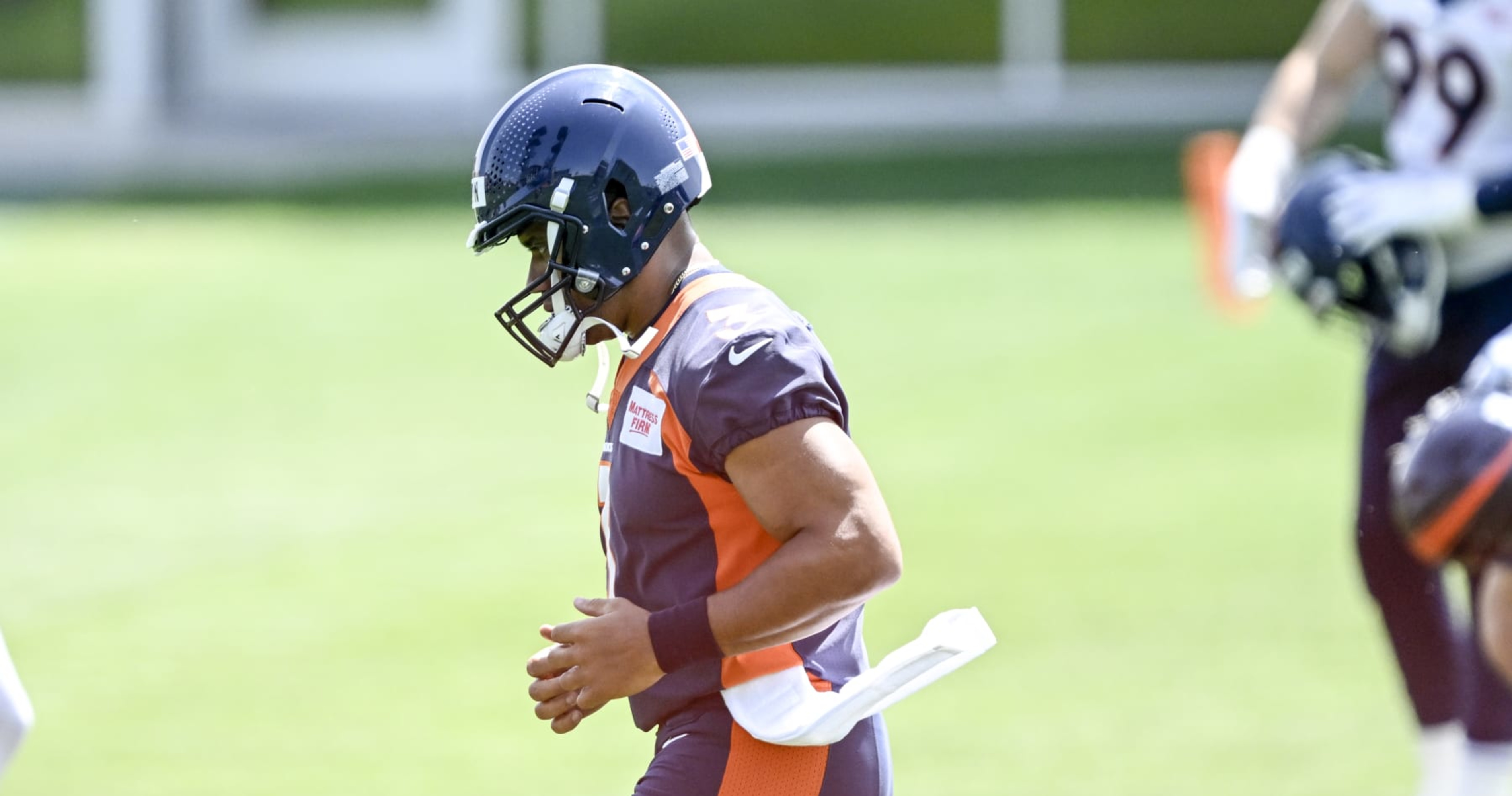 Broncos' Russell Wilson Shares New Workout Video After Offseason