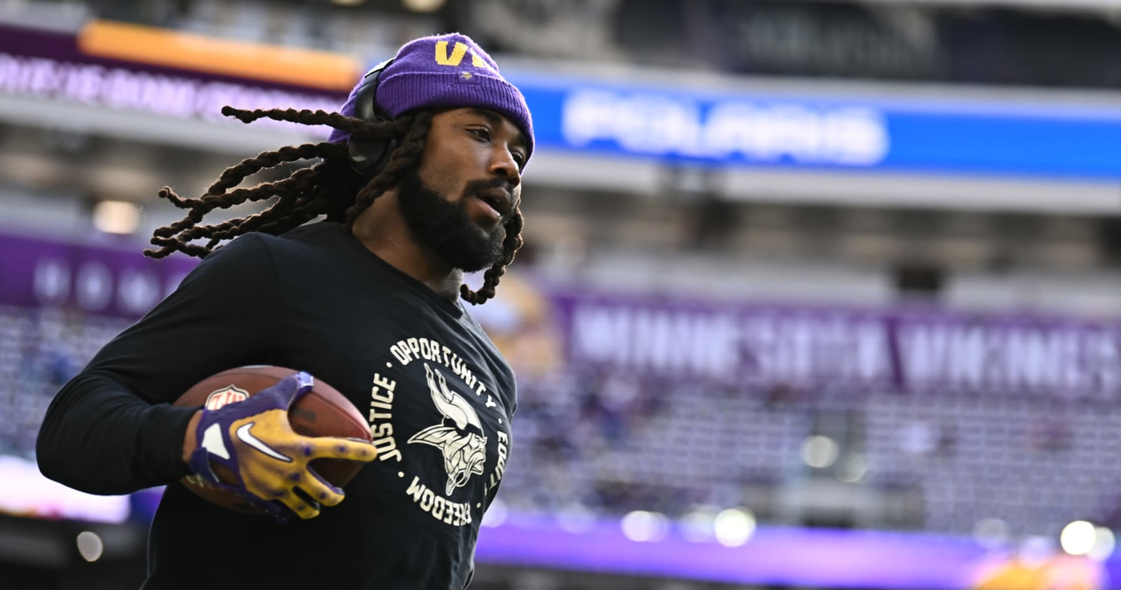 Miami Dolphins News 6/29/23: Dolphins reportedly offer Dalvin Cook a  contract - The Phinsider