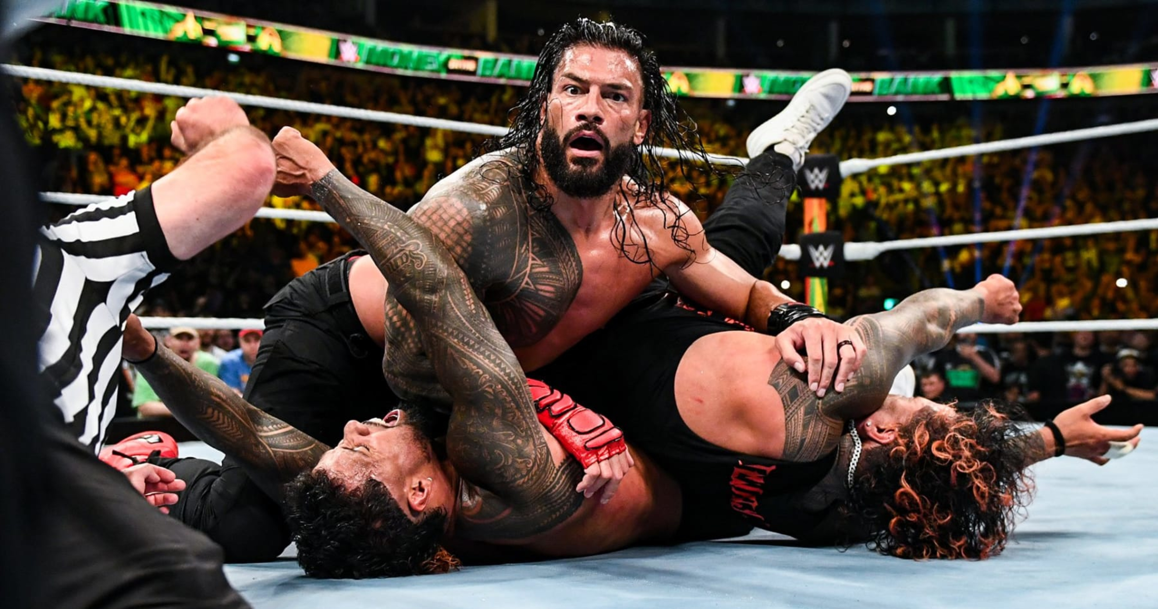 WWE SmackDown Results Winners, Live Grades, Reaction and Highlights