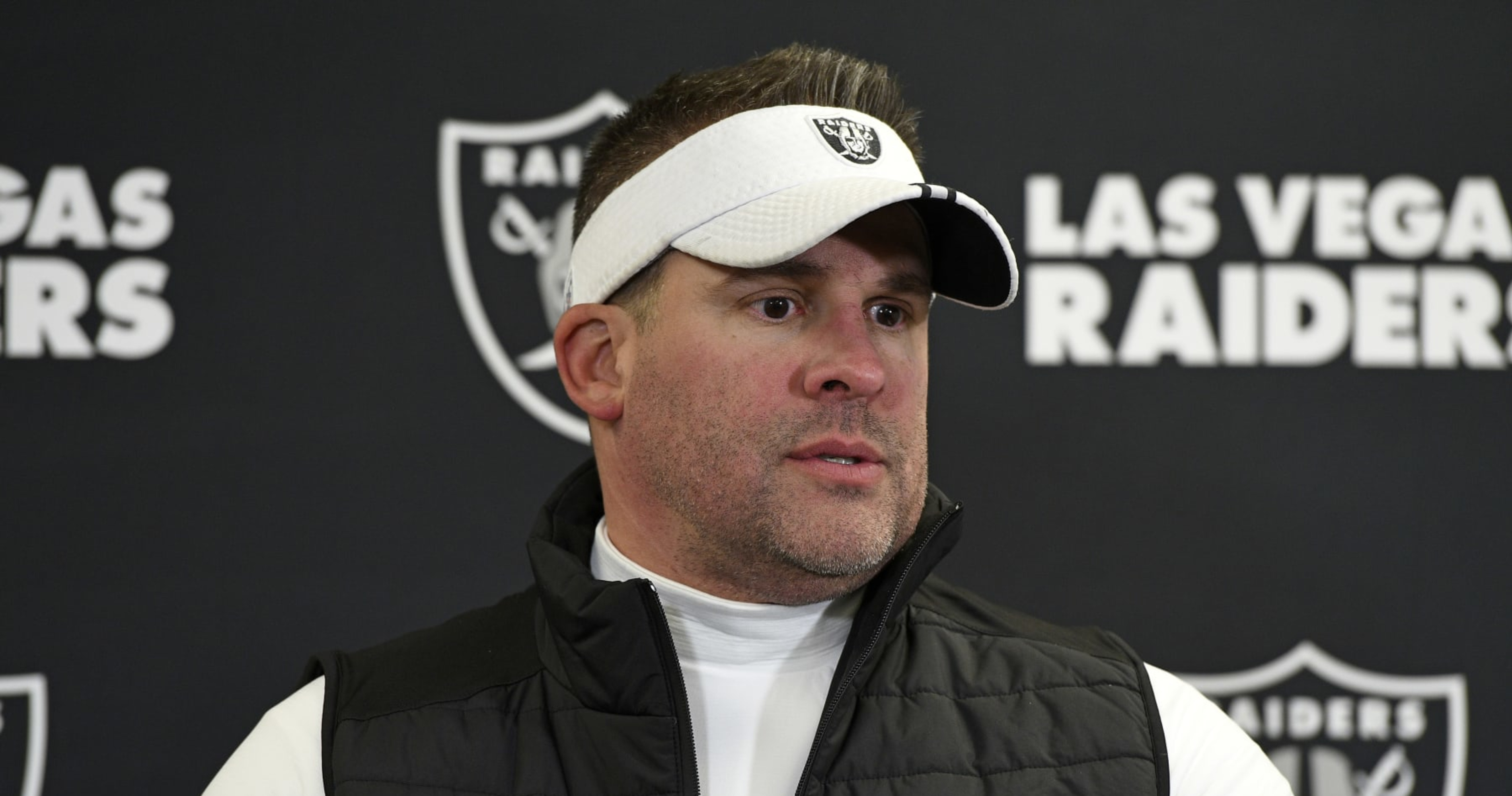 Josh McDaniels opens first training camp leading Las Vegas Raiders