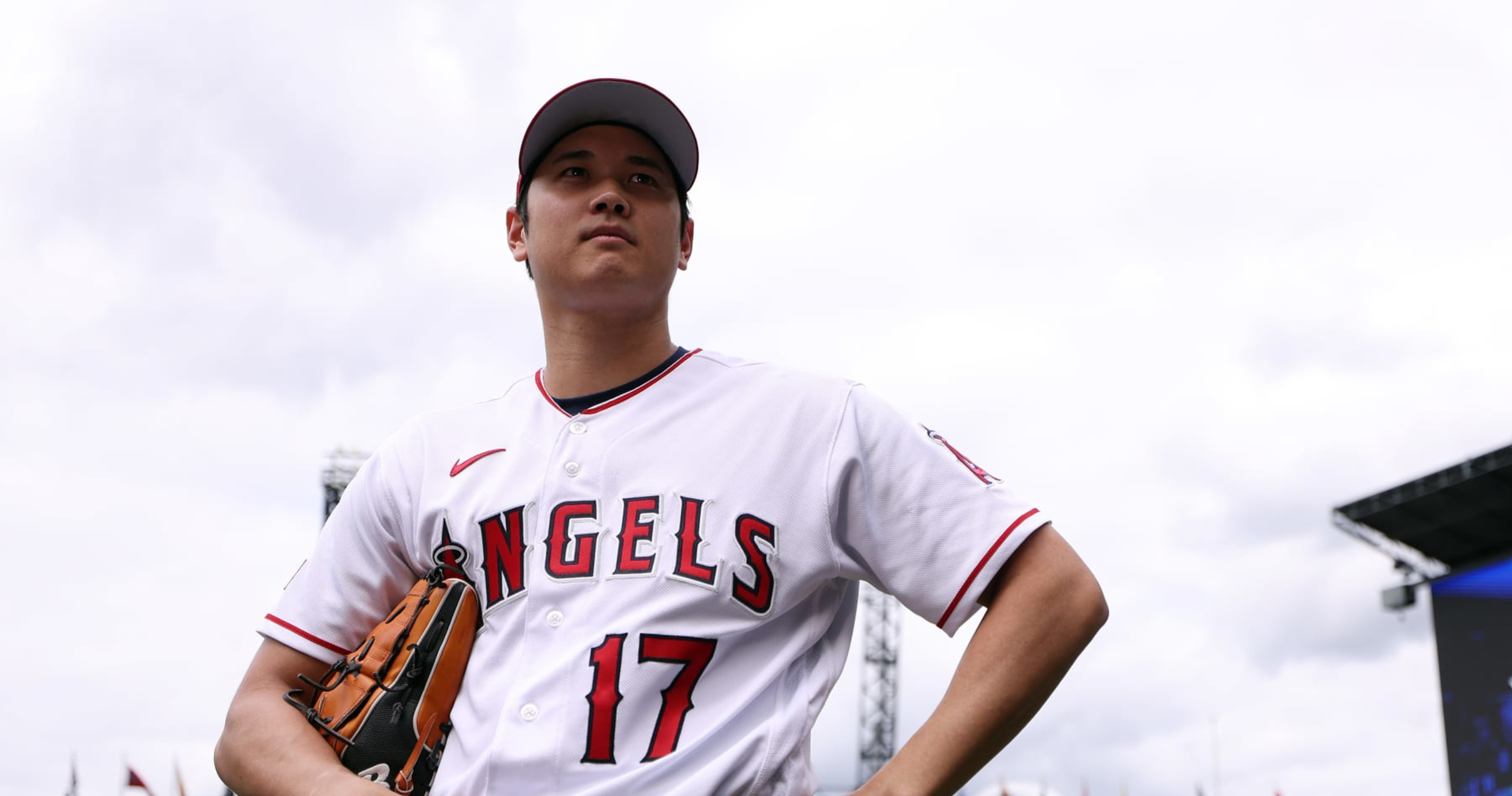 Shohei Ohtani chose No. 17, but joked that he wanted to wear Mike