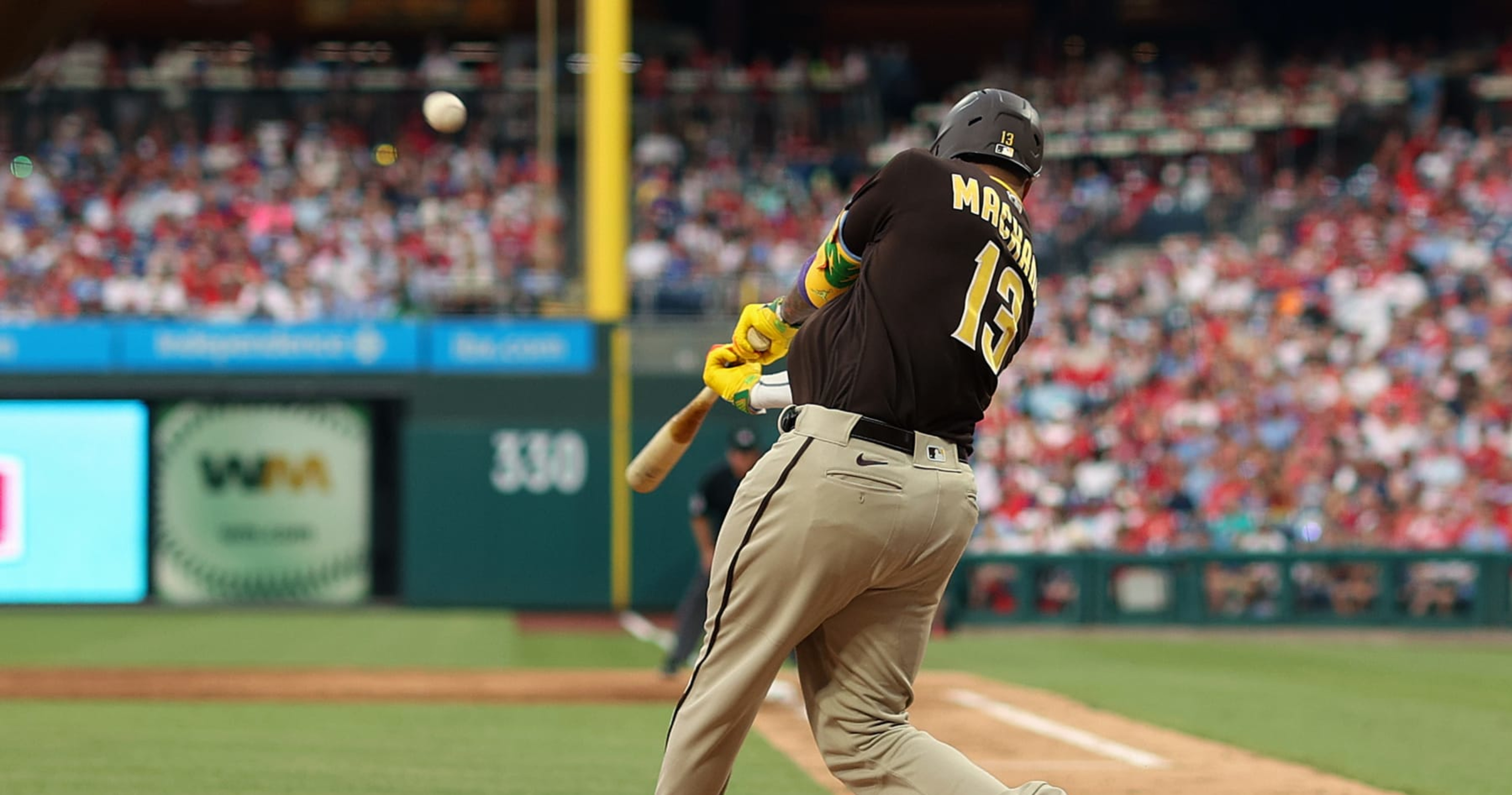 Video: Padres' Manny Machado Hits 300th Career HR On 425-foot Blast Vs ...