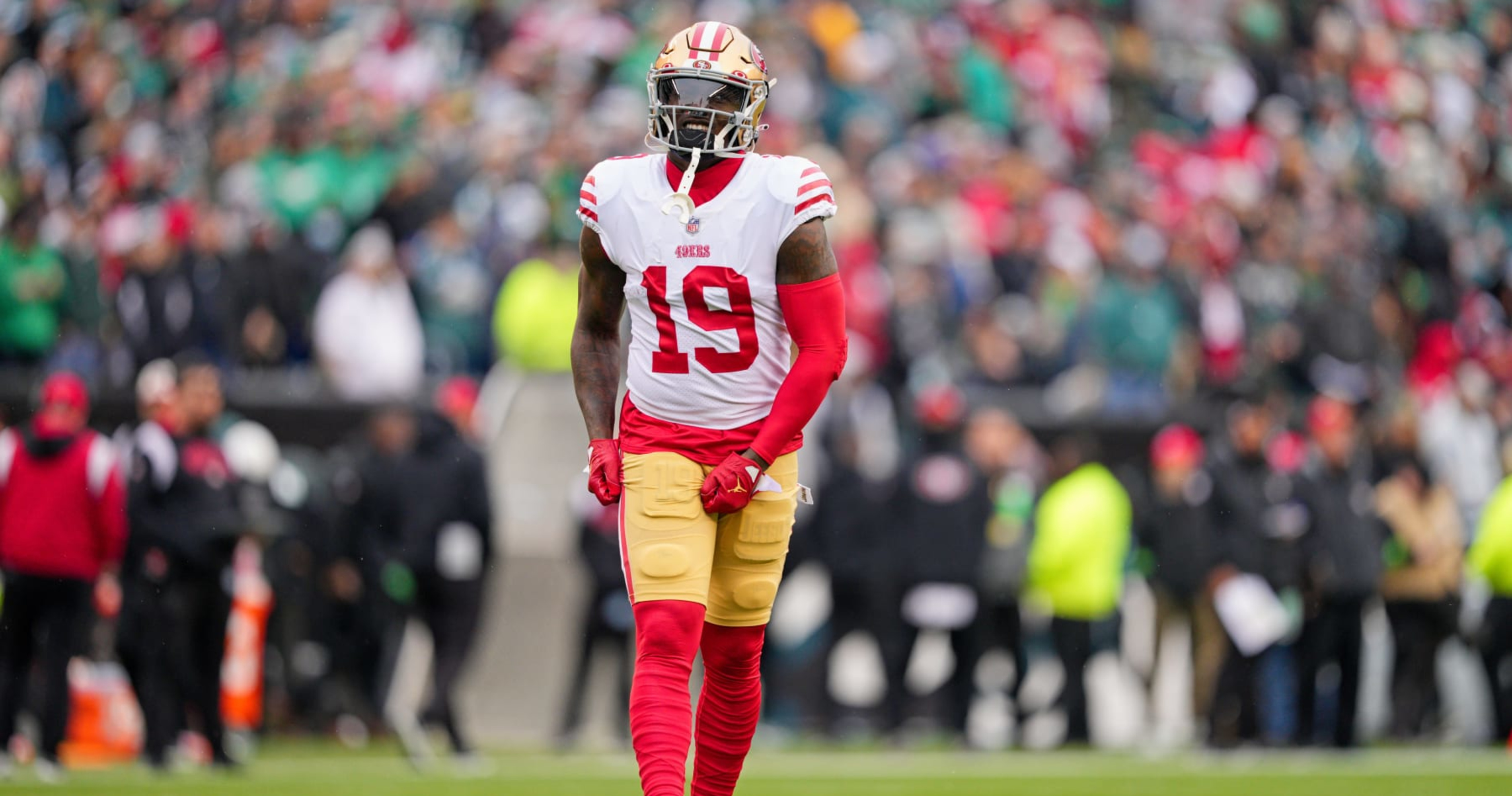 San Francisco 49ers WR Deebo Samuel signs three-year, $73.5