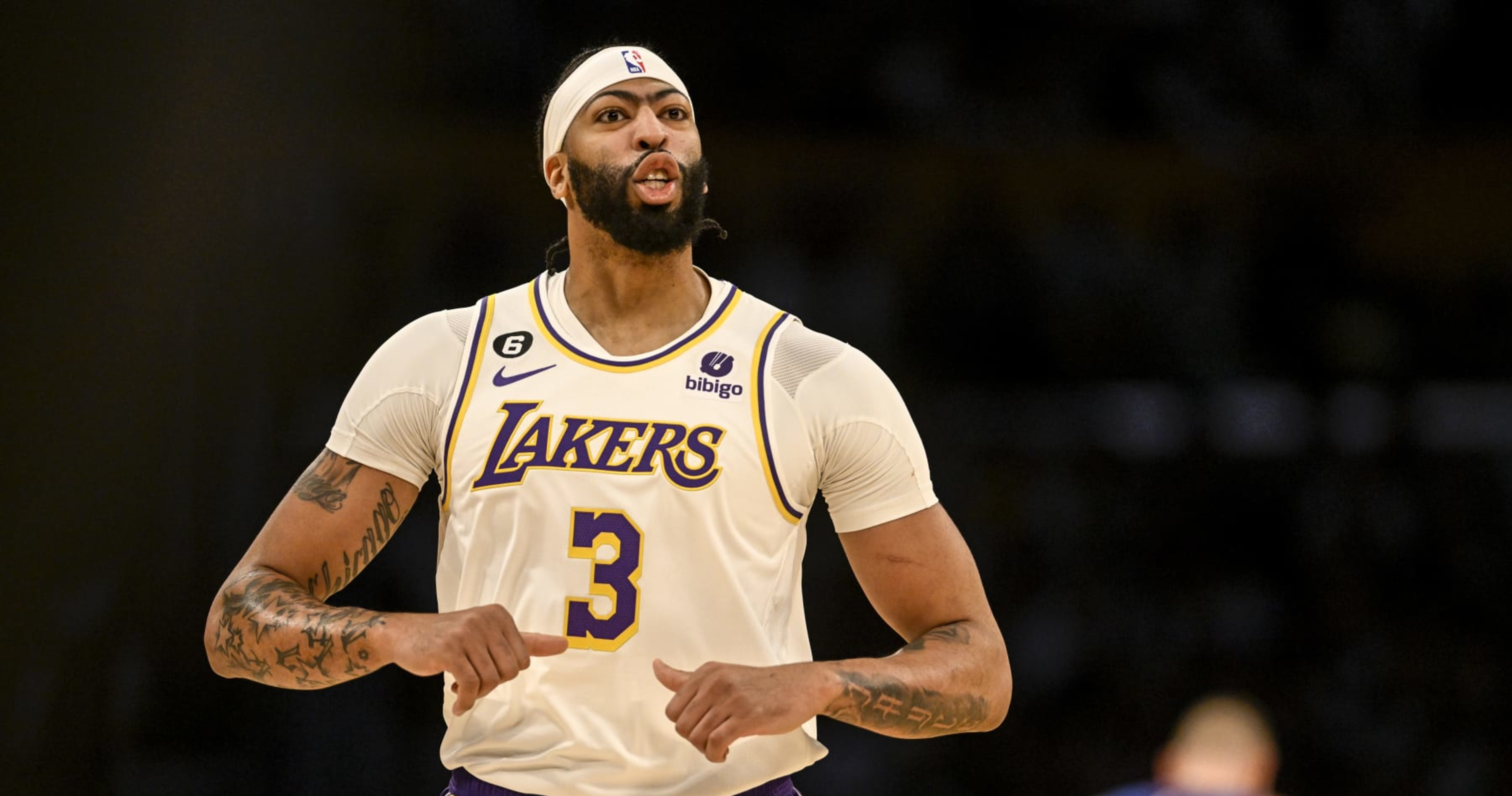 Report: Anthony Davis expected to sign extension before Lakers