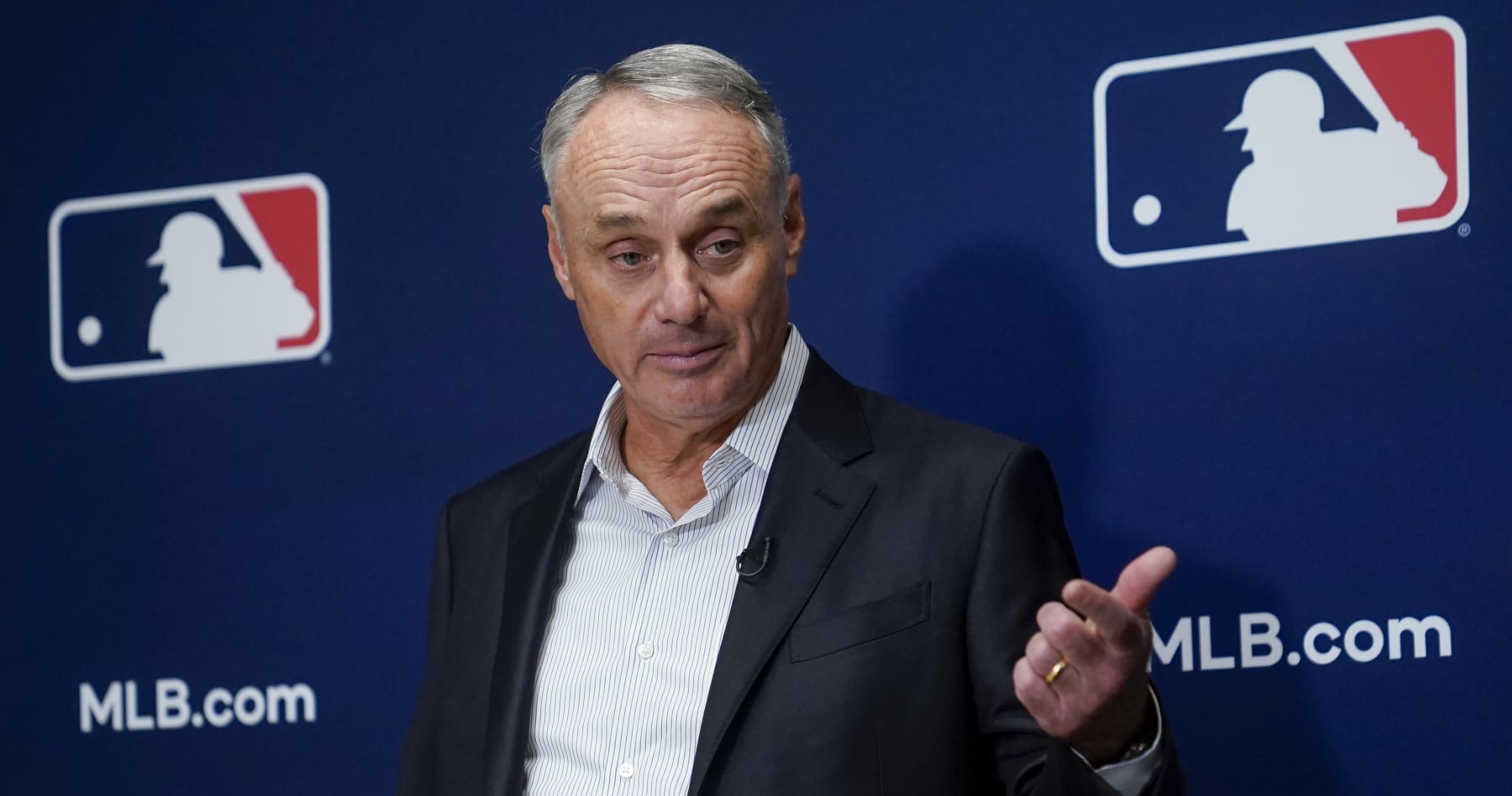 Report: Rob Manfred Expected to Be Re-Elected as MLB Commissioner for 3rd Term thumbnail
