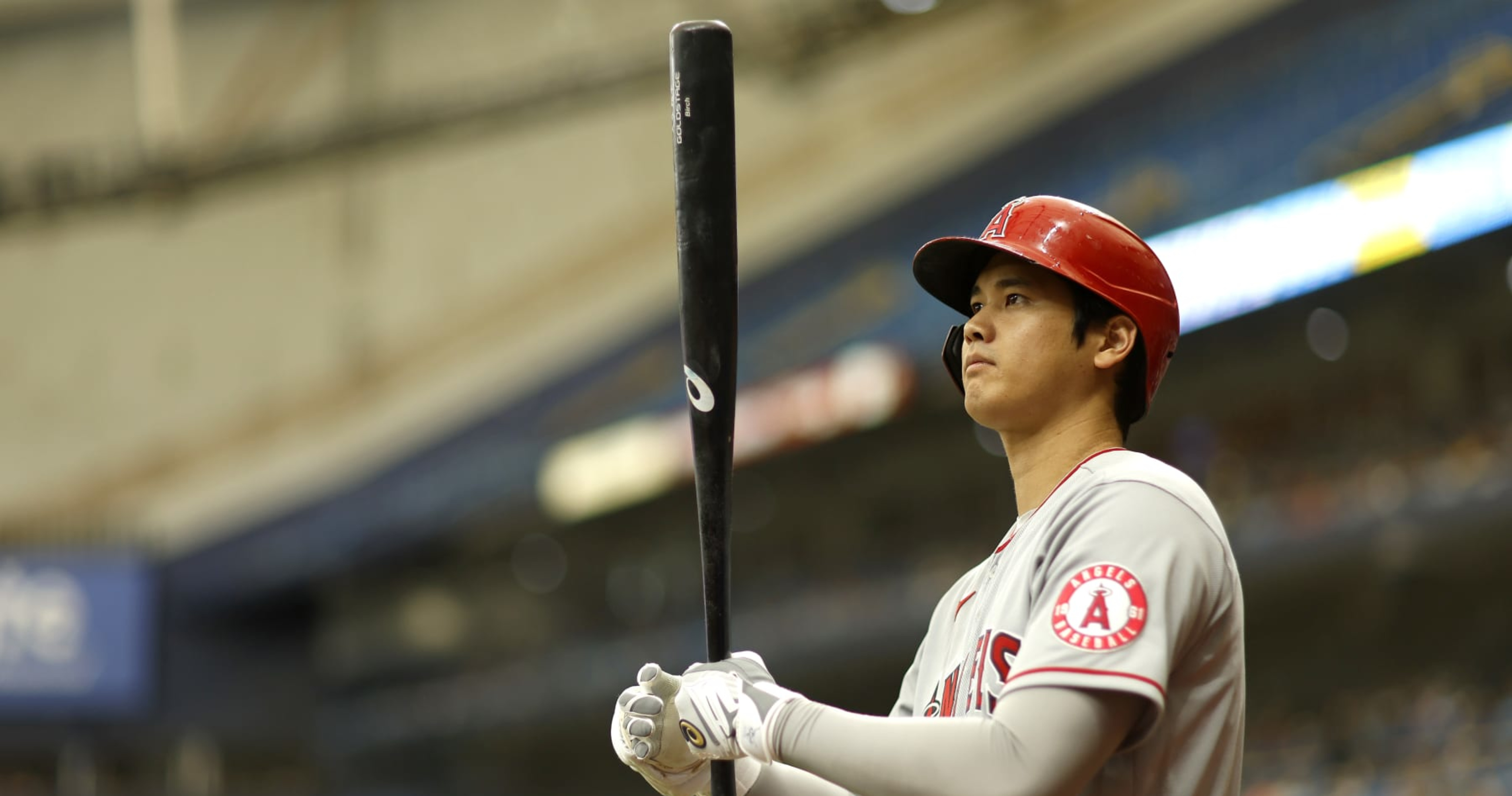 Red-hot Ohtani hits 36th home run as trade talks cool