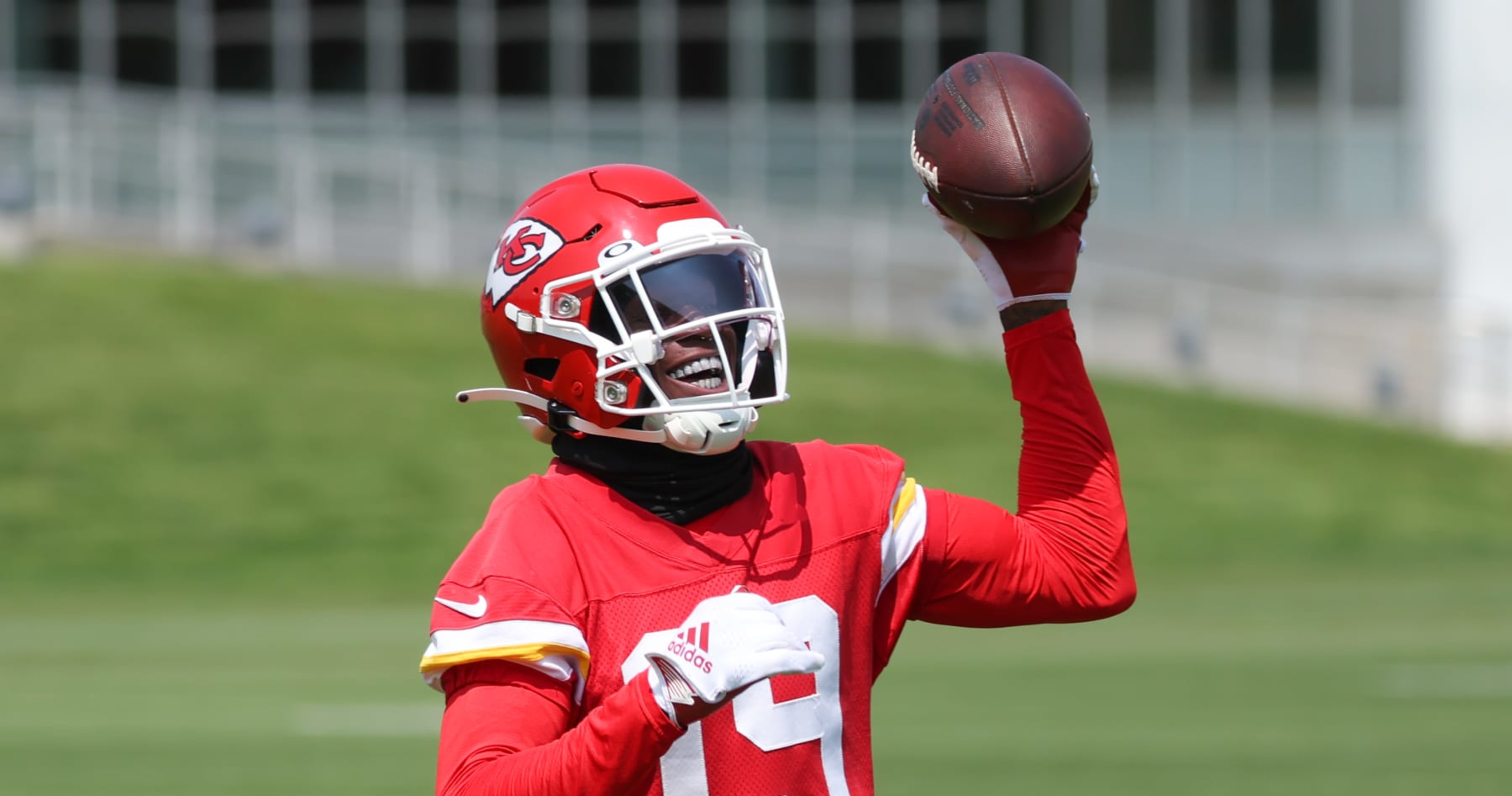 Chiefs' Kadarius Toney Reportedly Expected to Be Ready for Week 1 Amid Knee  Injury | News, Scores, Highlights, Stats, and Rumors | Bleacher Report