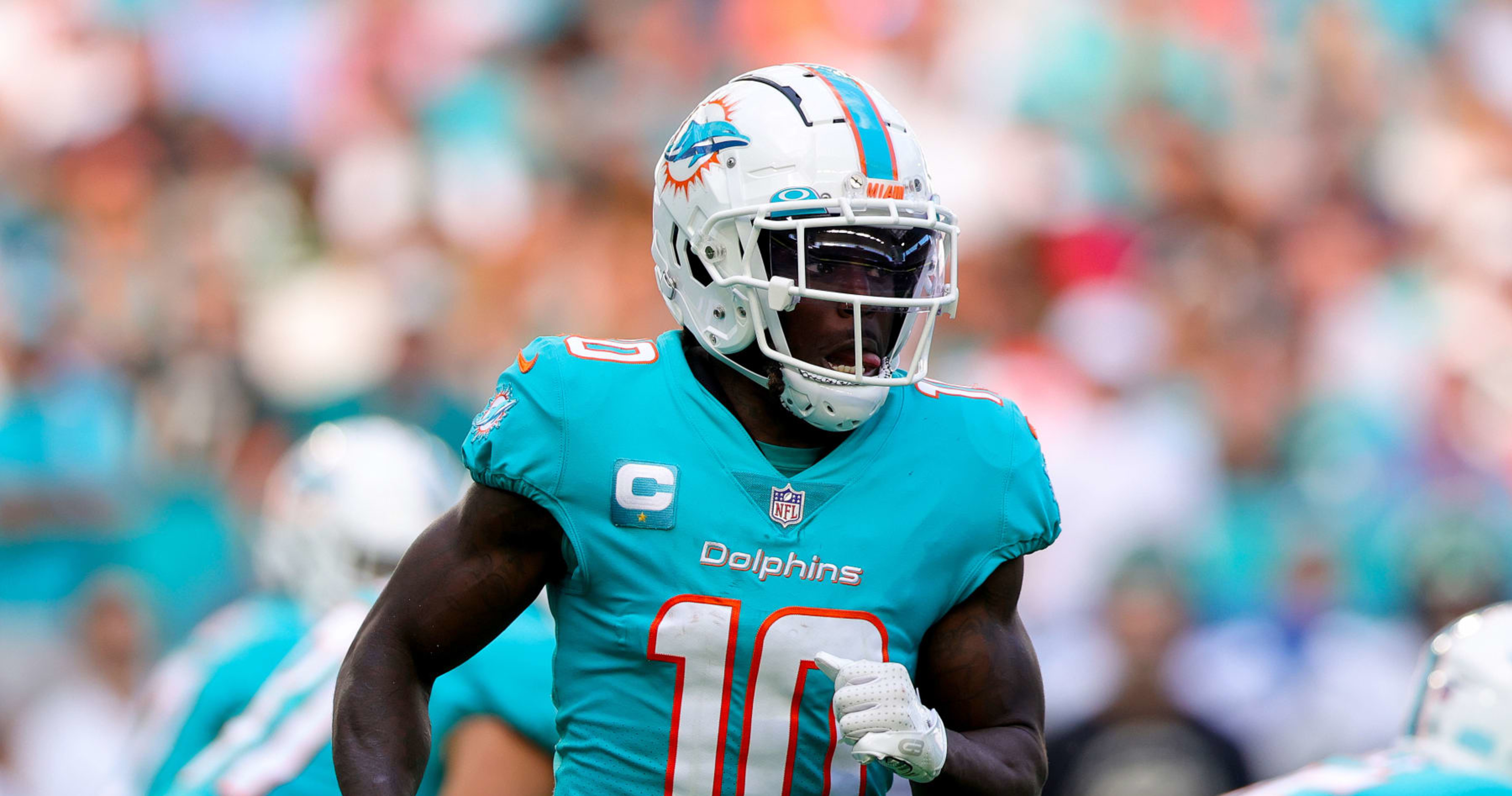 Dolphins' Tyreek Hill Reaches Settlement After Allegedly Assaulting ...