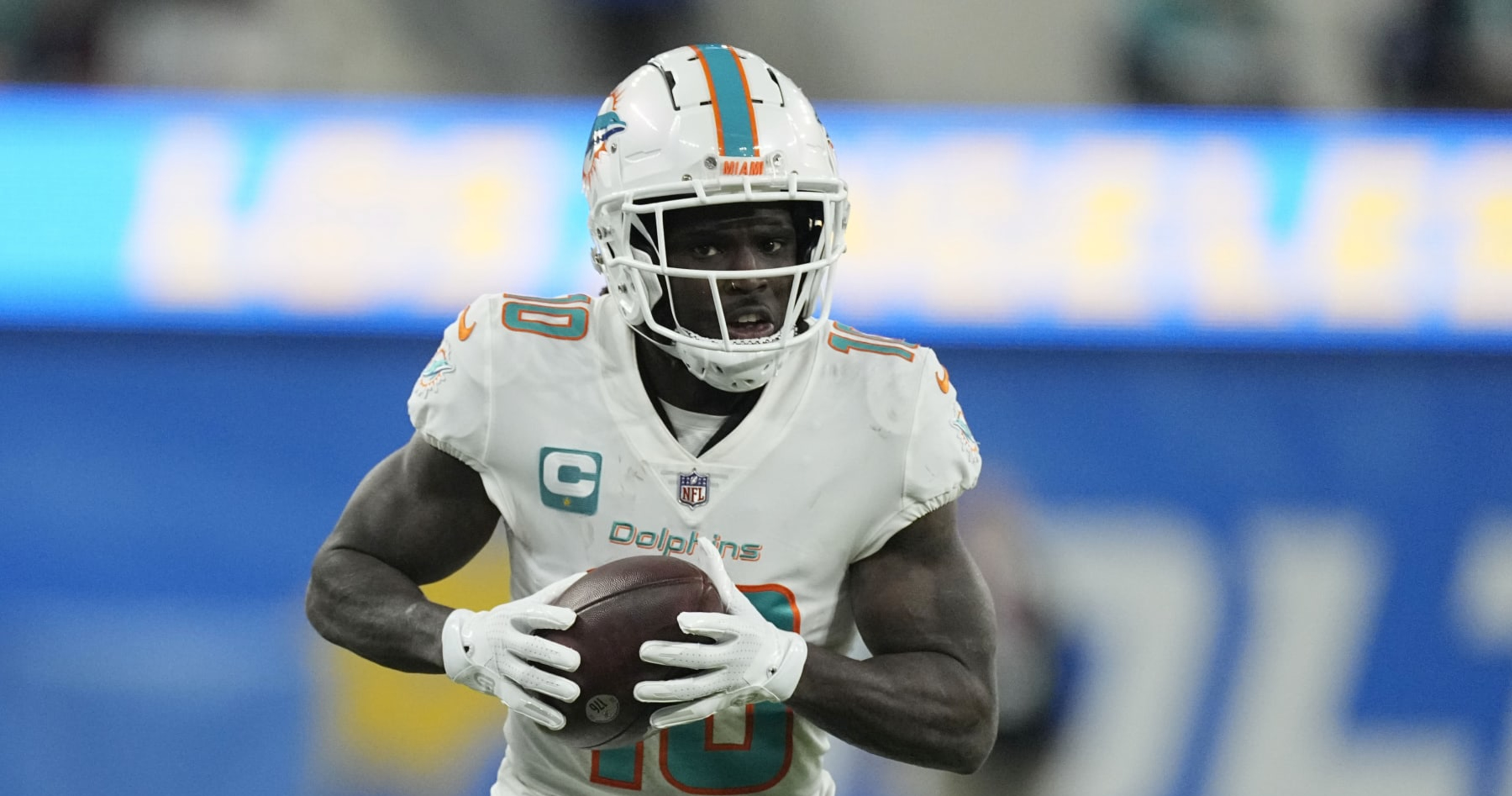 Tyreek Hill Marina Incident Still Being Investigated by NFL, Dolphins ...